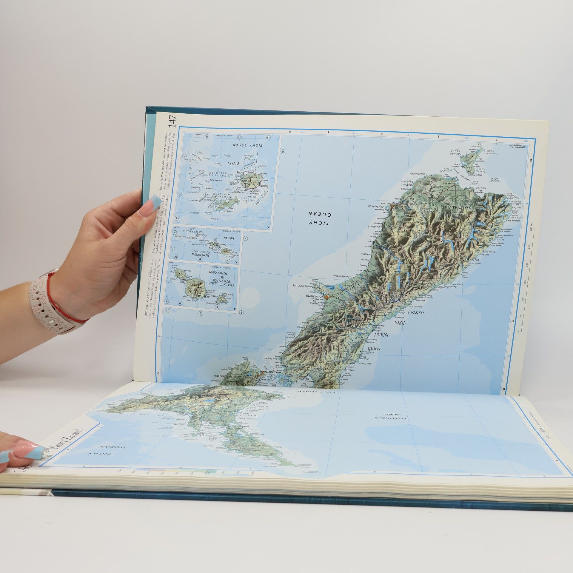 Jiří Hanuš Ilustrovaný atlas světa pro nové století