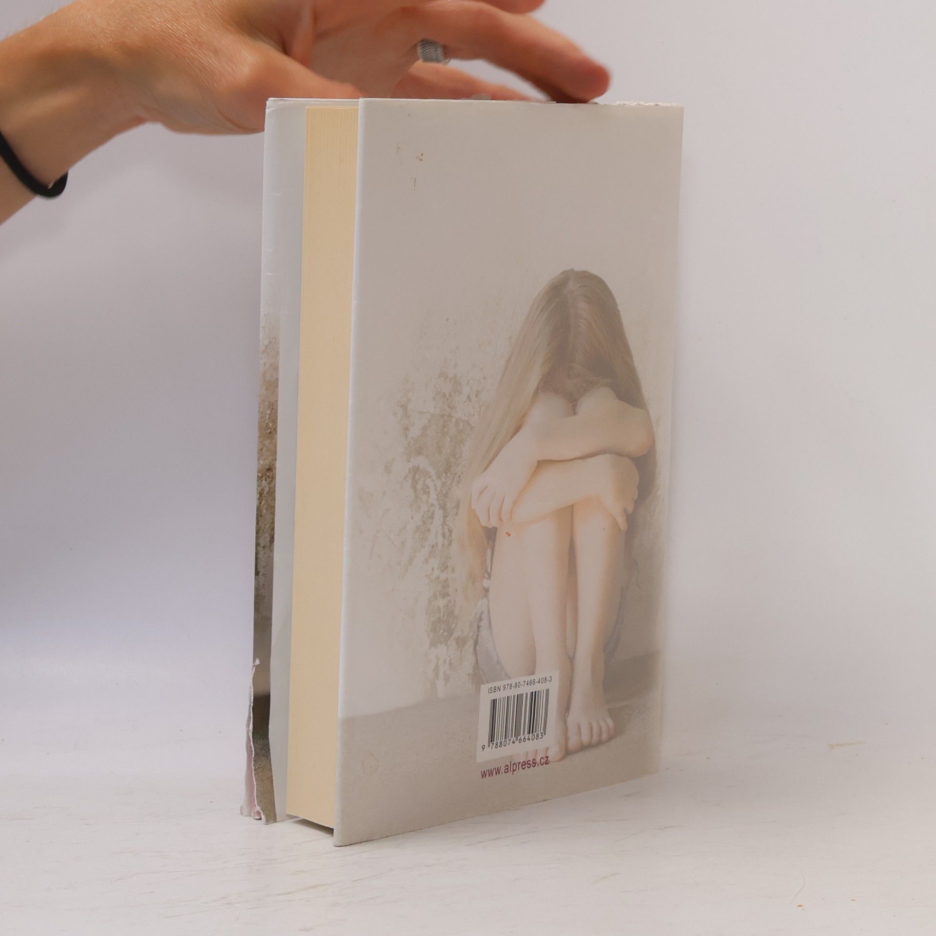 Shy Keenan Zlomená