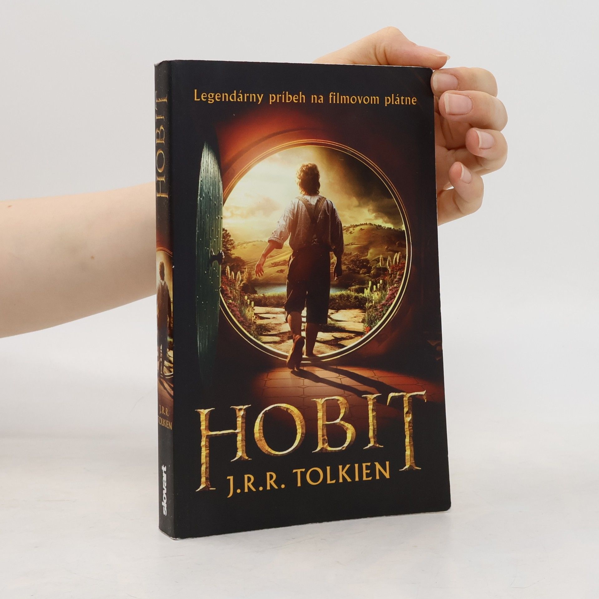 J. R. R. Tolkien Hobit (alebo Cesta tam a späť)