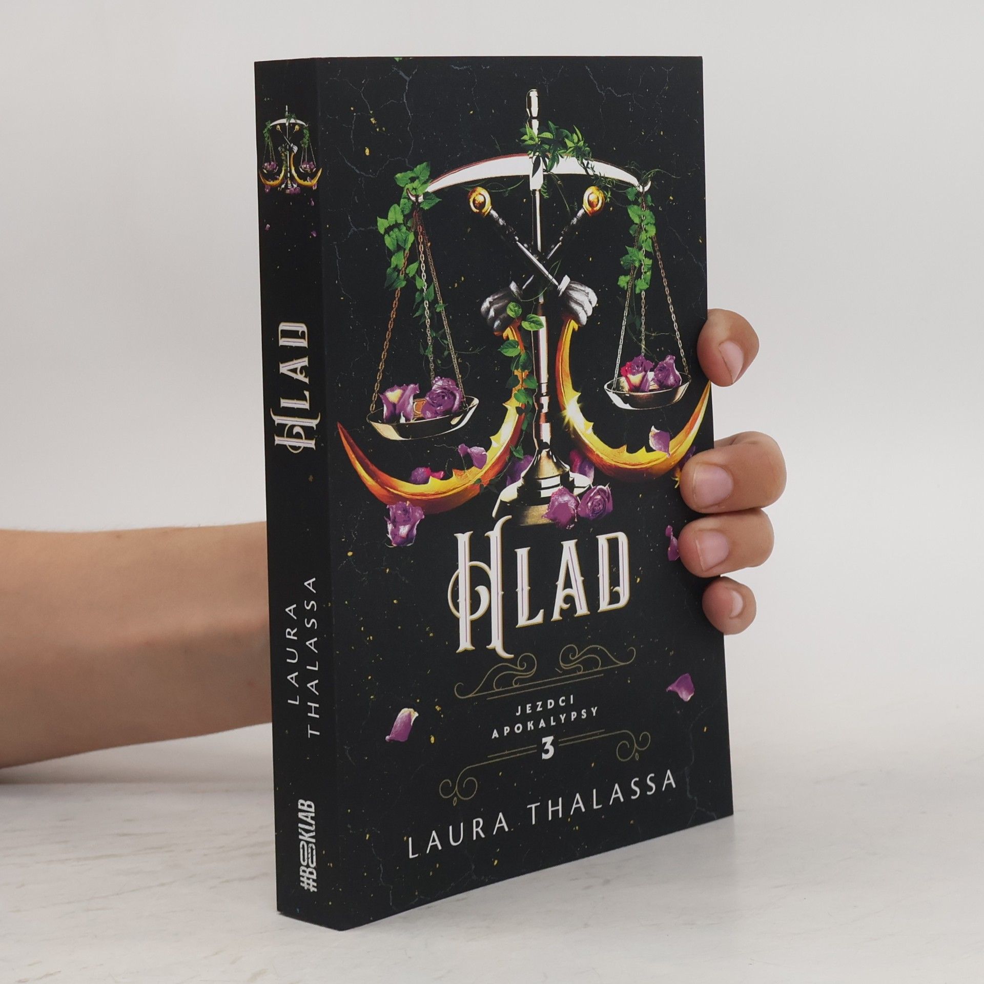 Laura Thalassa Hlad