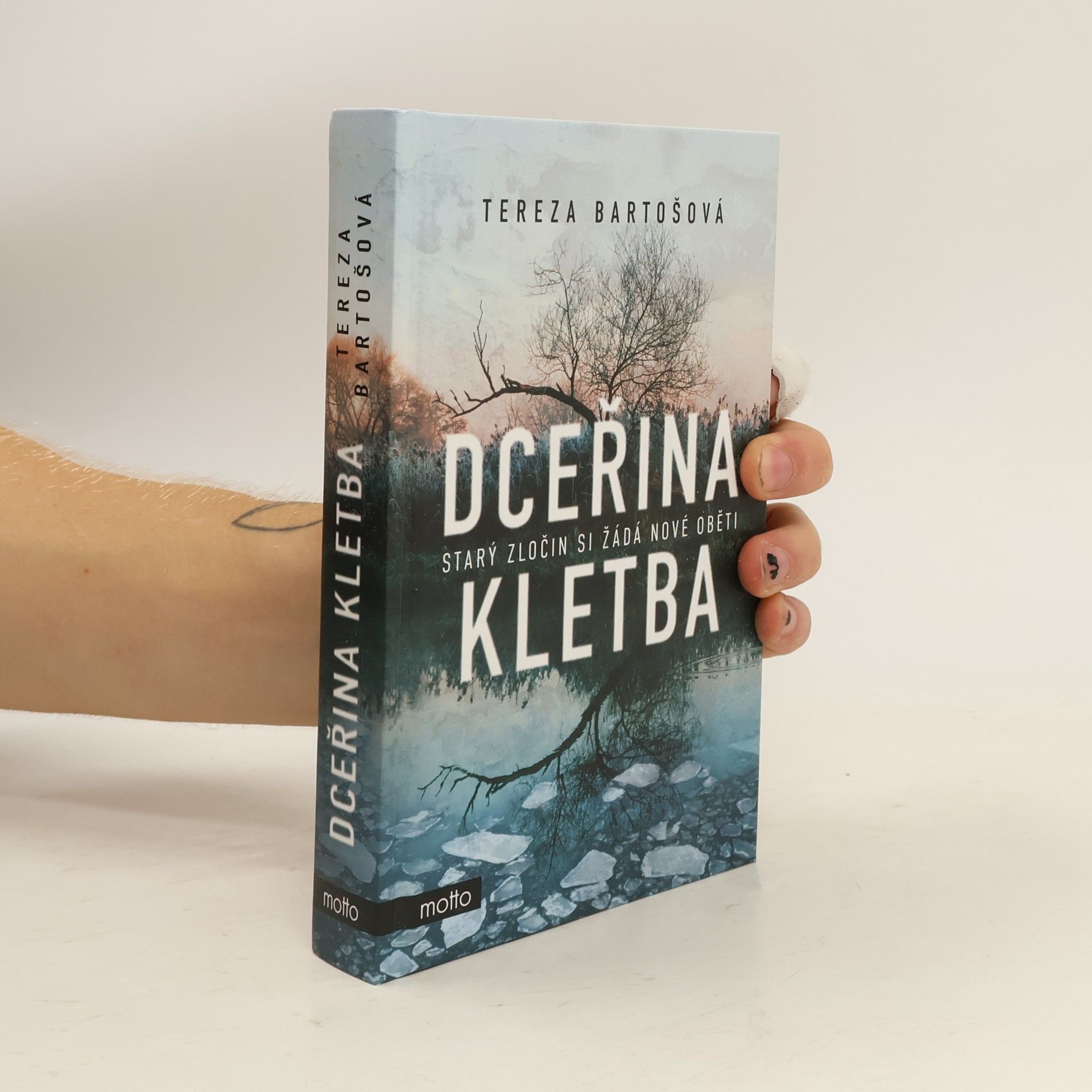 Tereza Bartošová Dceřina kletba