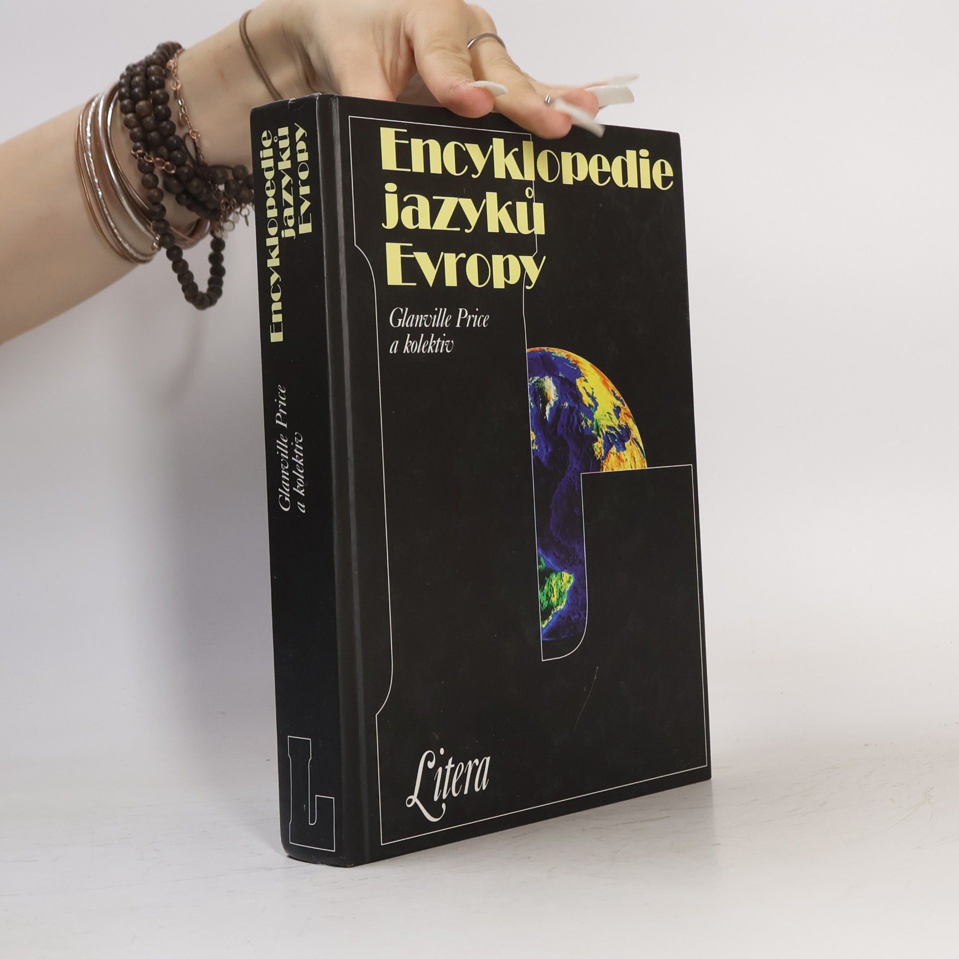 Glanville Price Encyklopedie jazyků Evropy