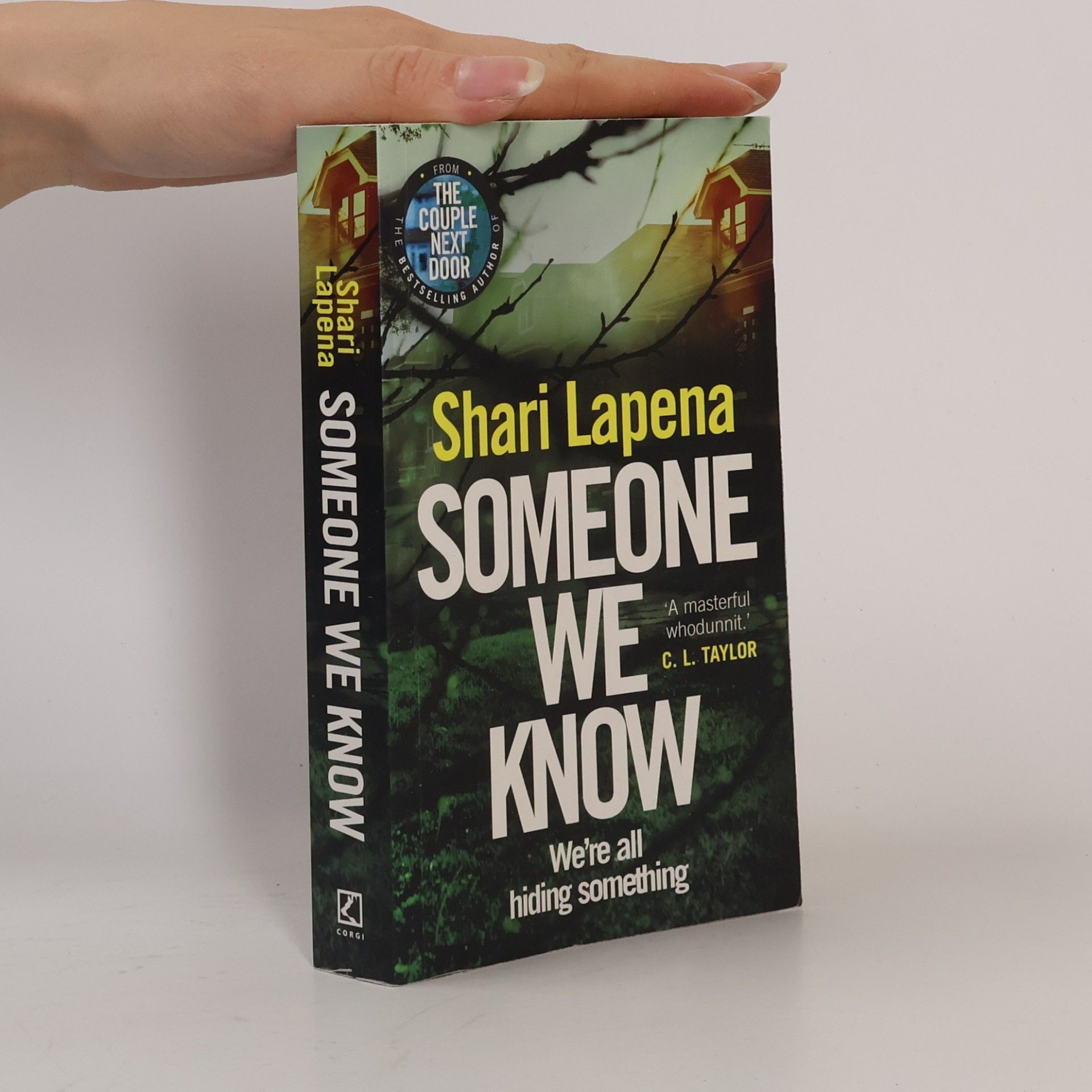 Shari Lapena Someone we know