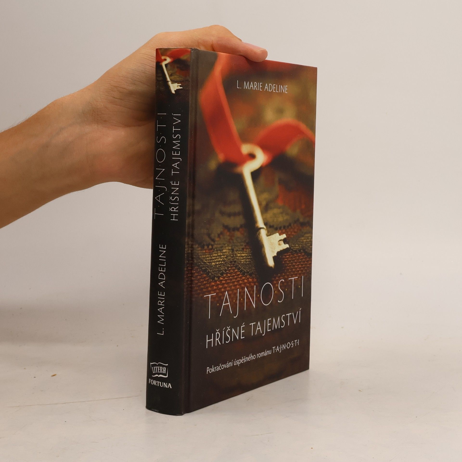 L. Marie Adeline T.A.J.N.O.S.T.I. Hříšné tajemství