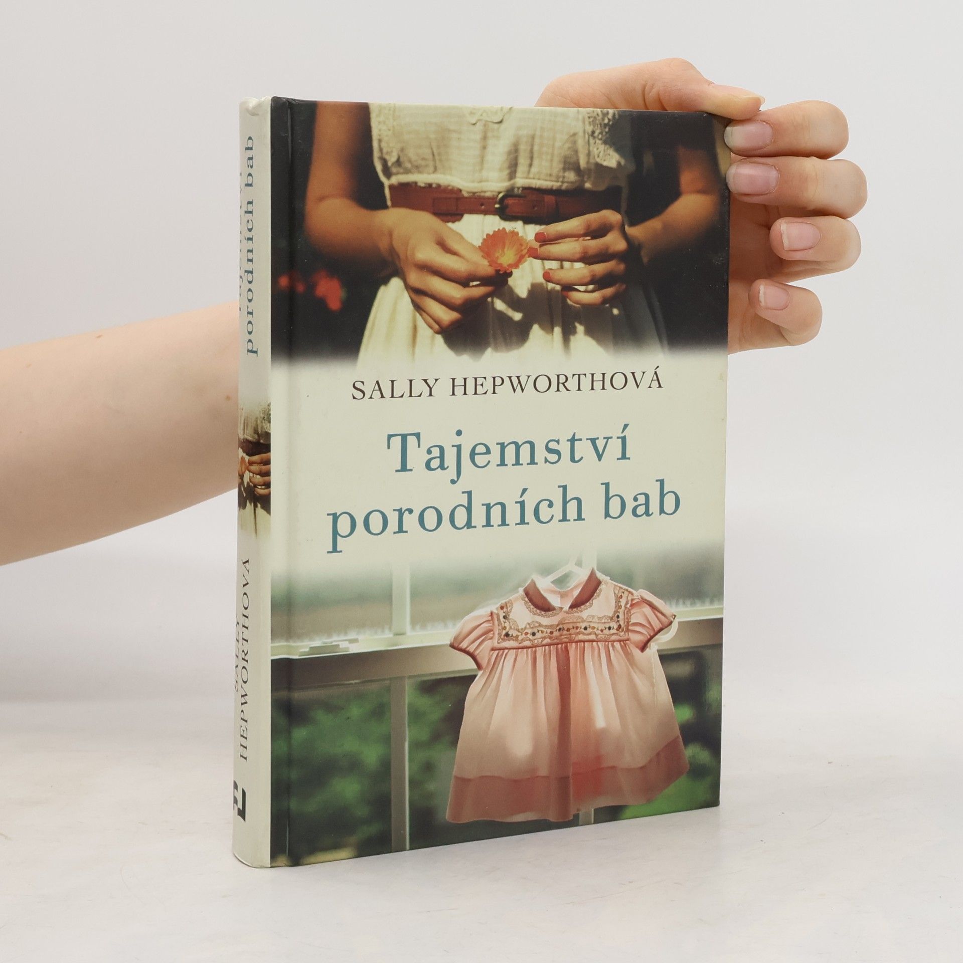 Sally Hepworth Tajemství porodních bab