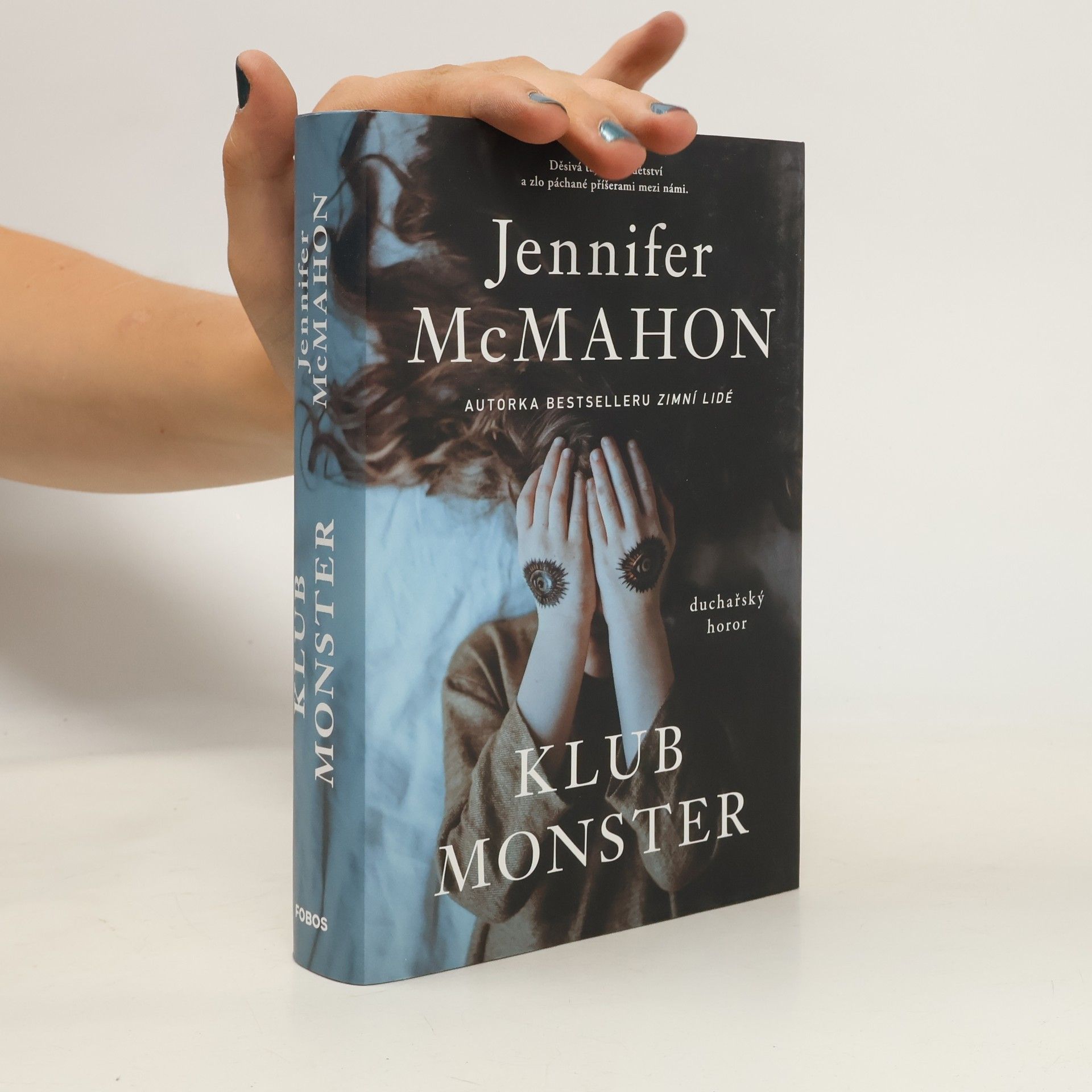 Jennifer McMahon Klub monster