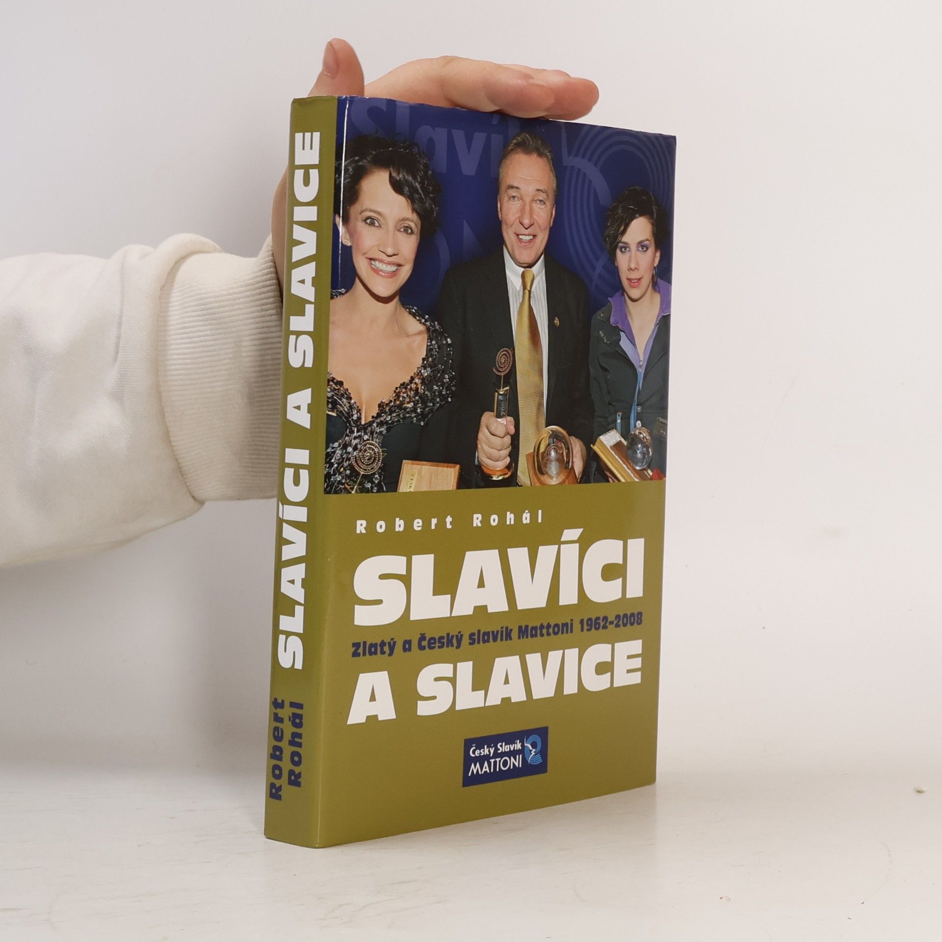 Robert Rohál Slavíci a slavice