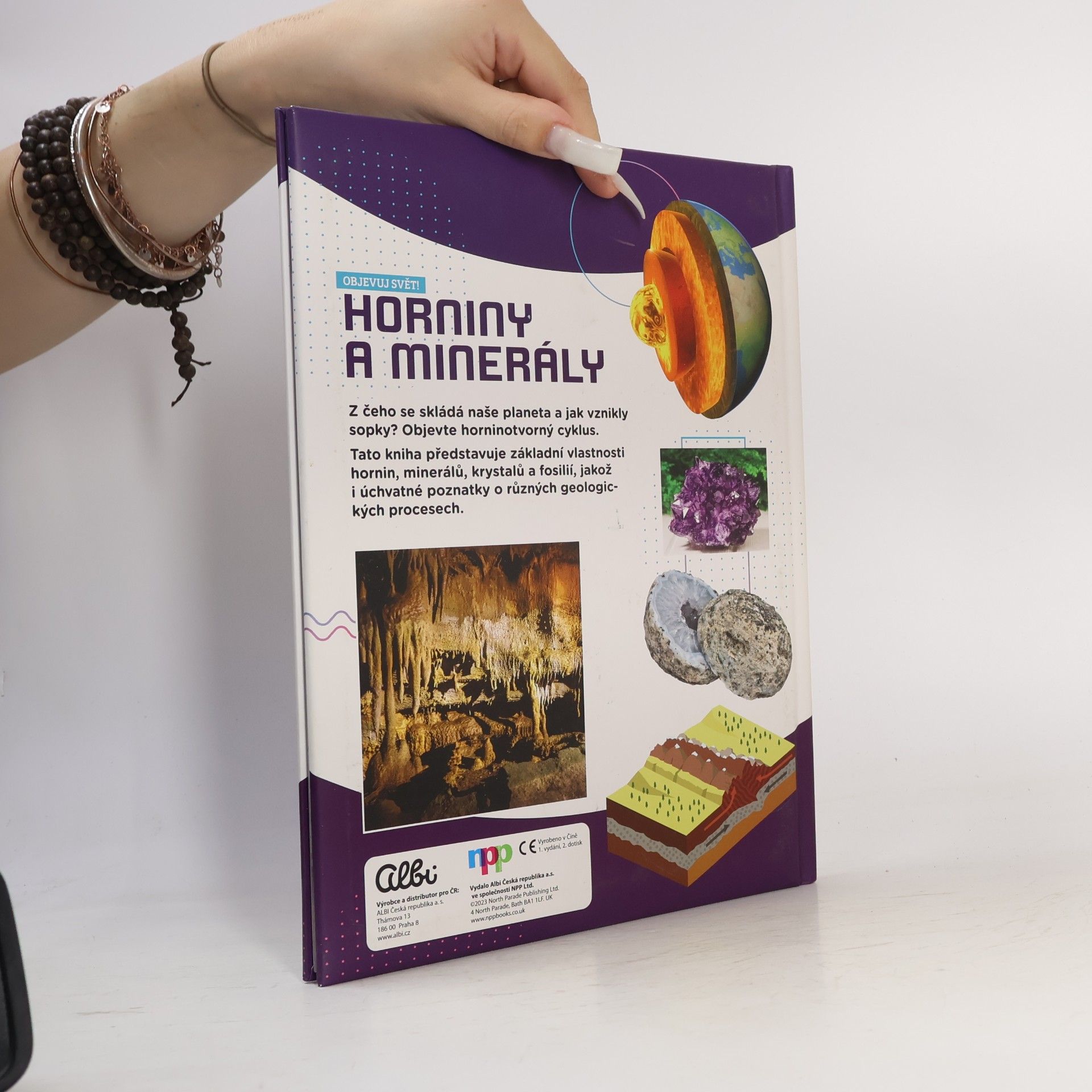 Autorenkollektiv Horniny a minerály