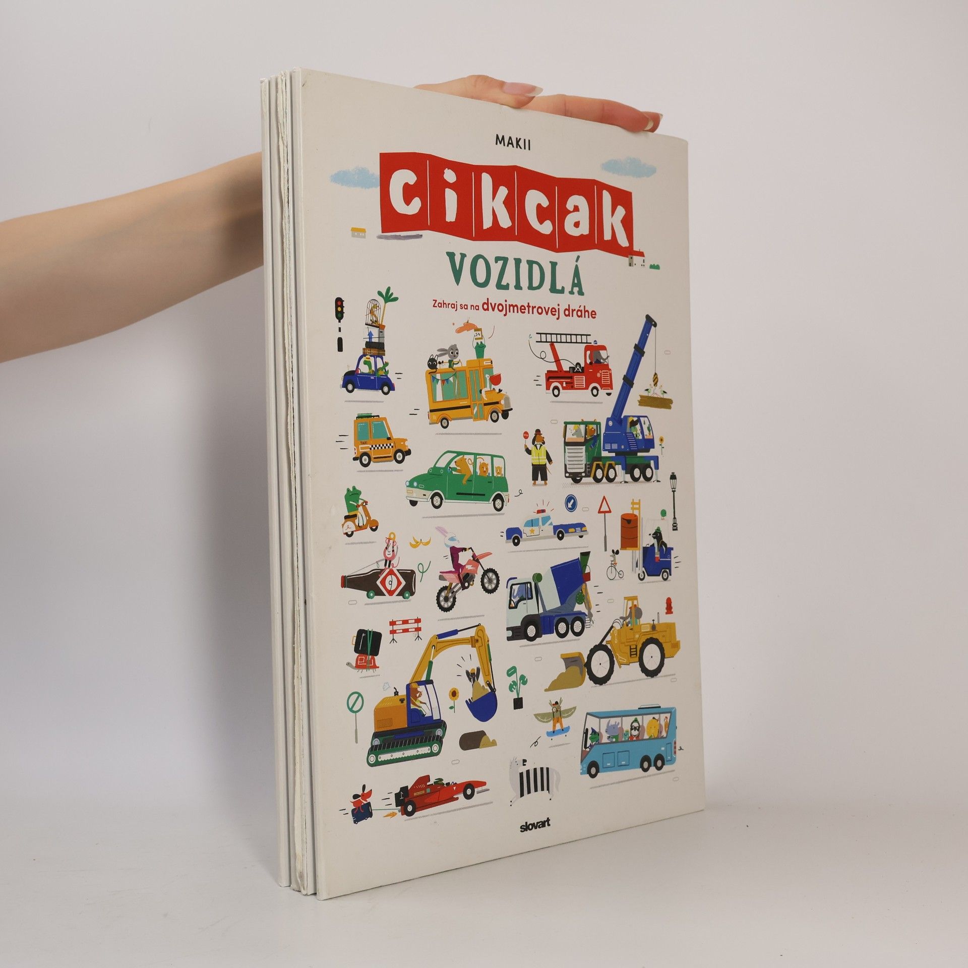 Makii Cikcak. Vozidlá
