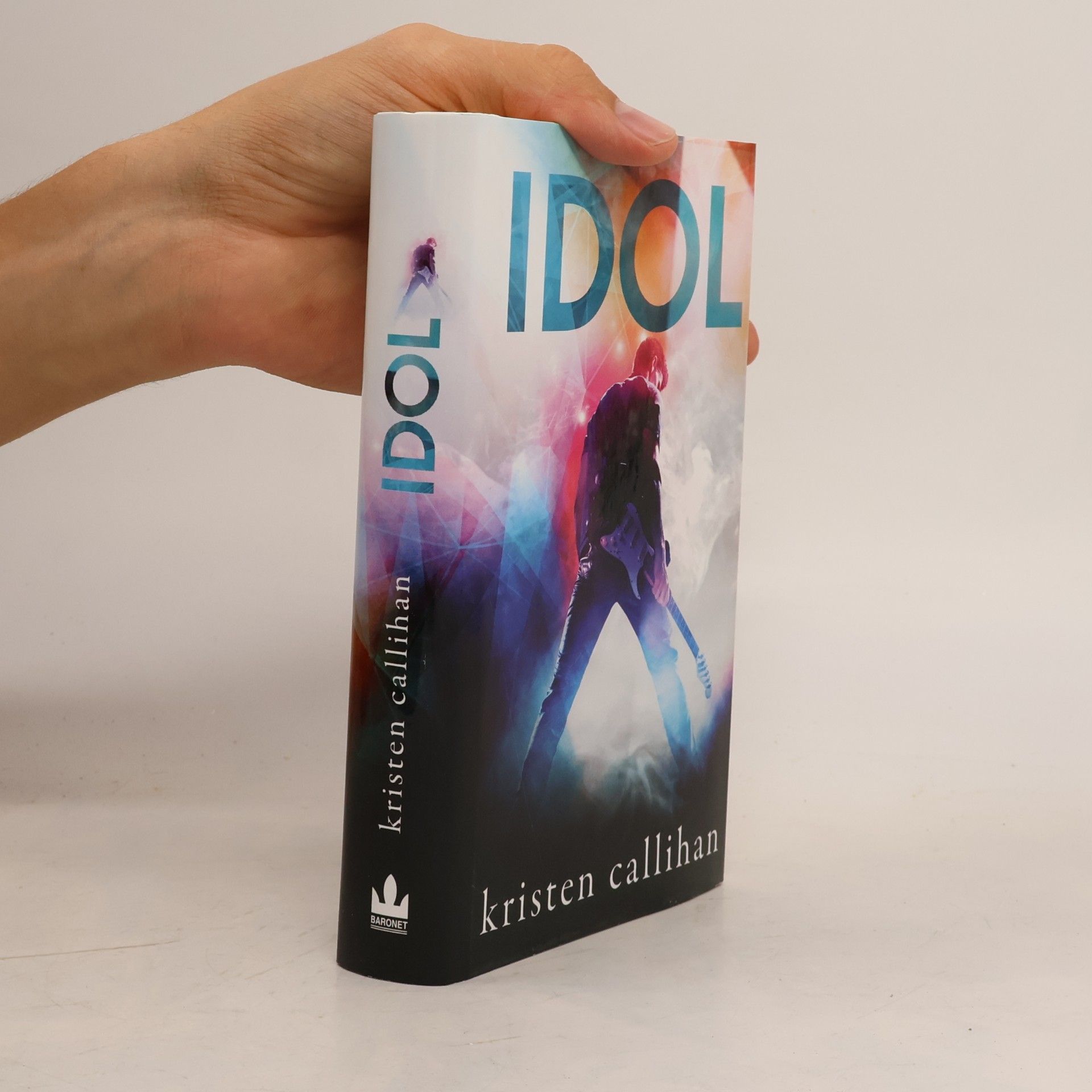 Kristen Callihan Idol