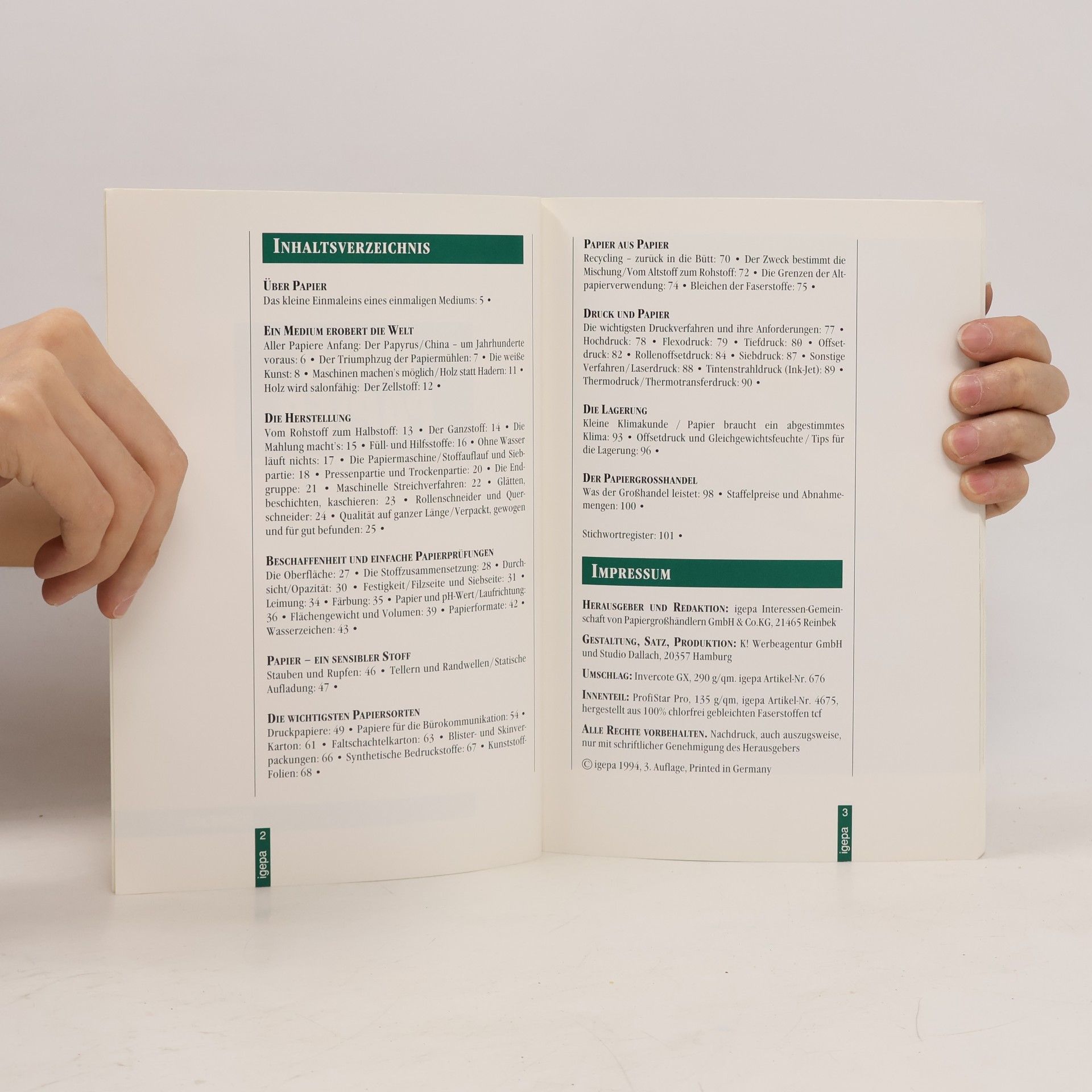 Autorenkollektiv Über Papier