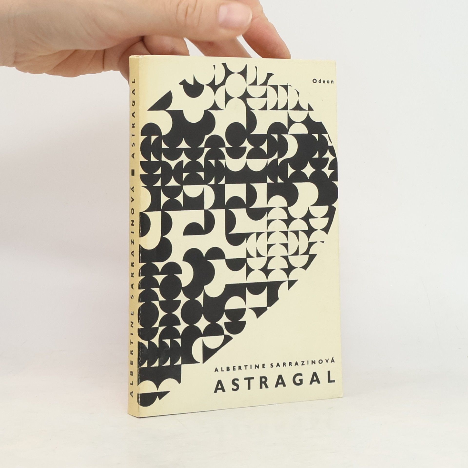 Albertine Sarrazin Astragal