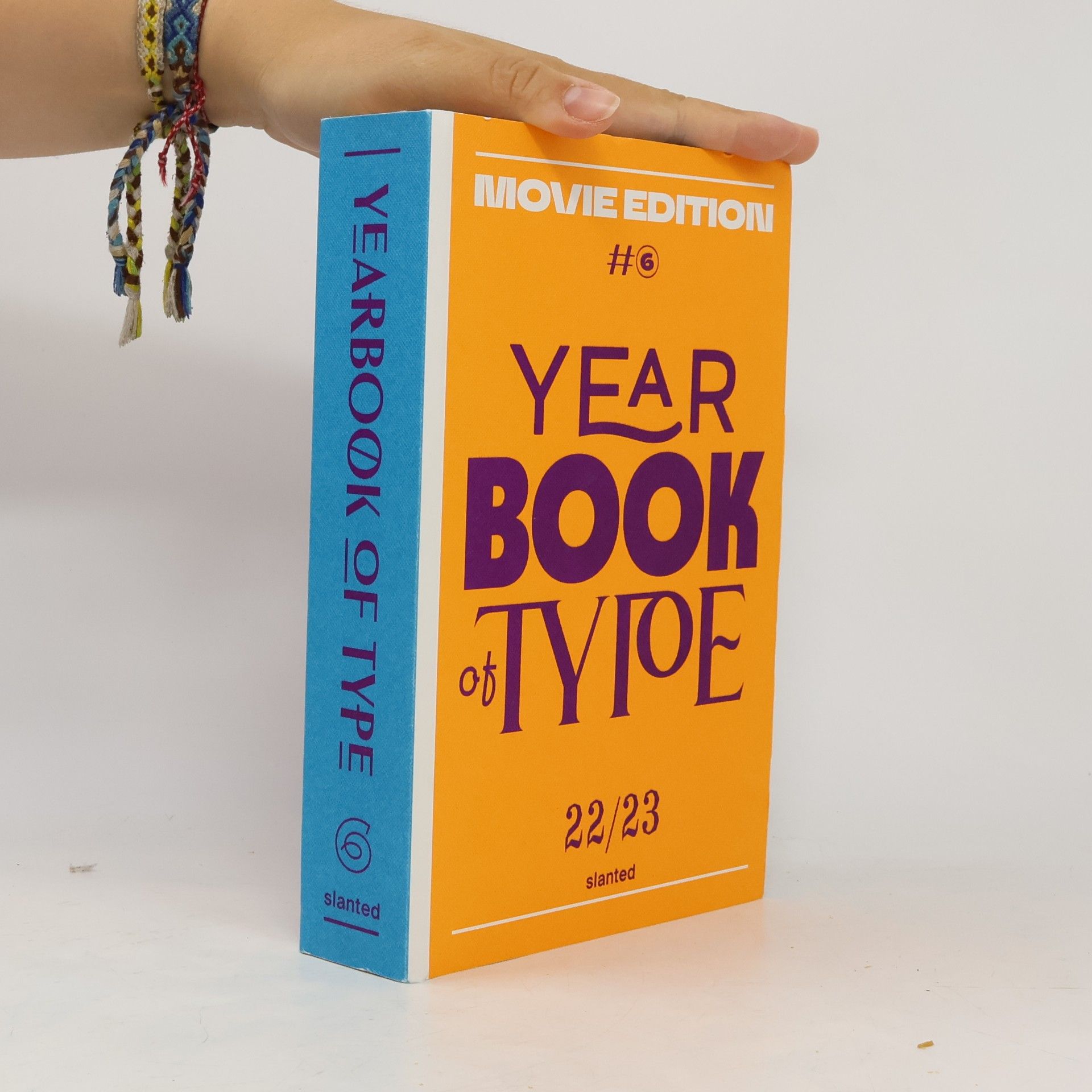 Juliane Nöst Yearbook of Type # 6 2022/2023