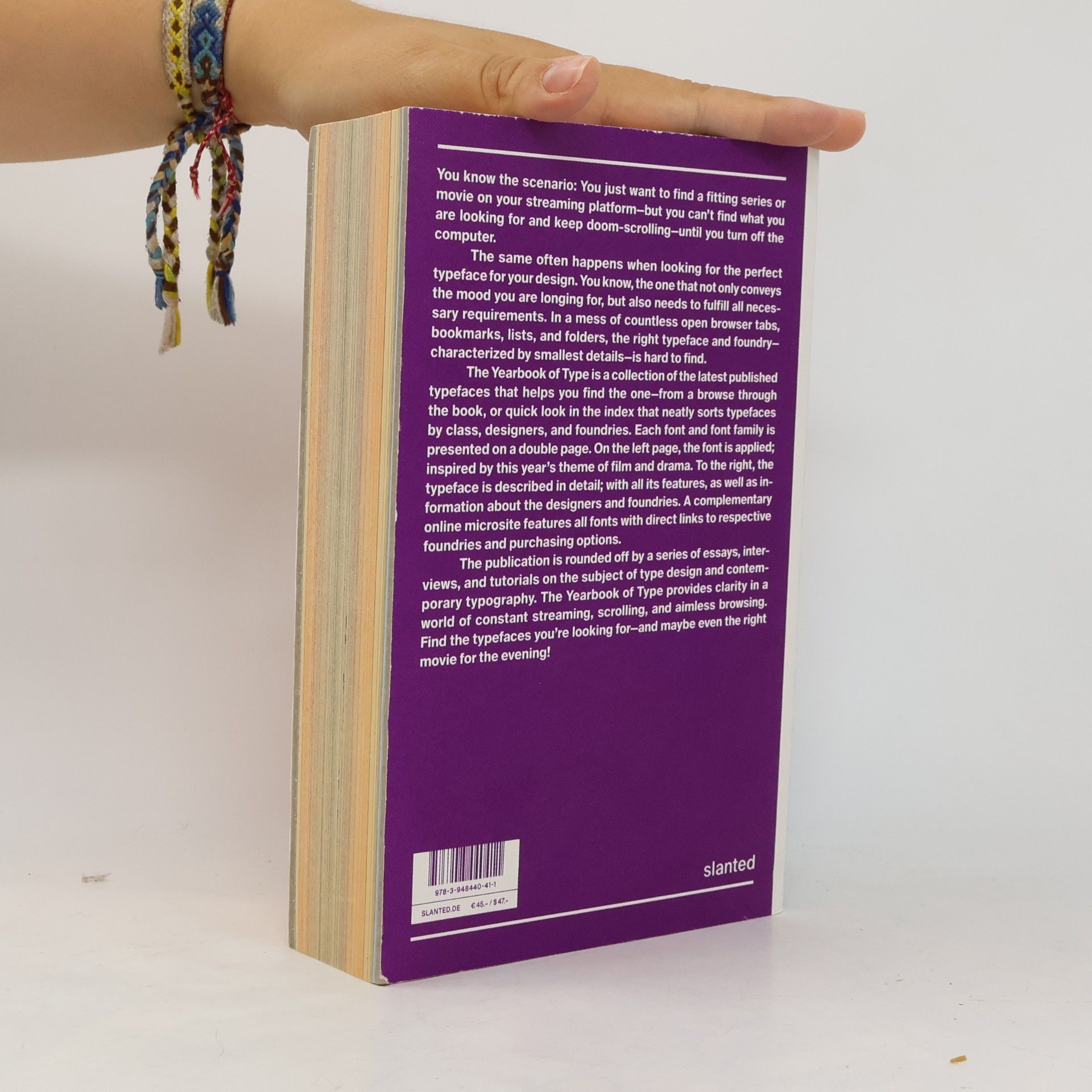 Julia Kahl Yearbook of Type # 6 2022/2023