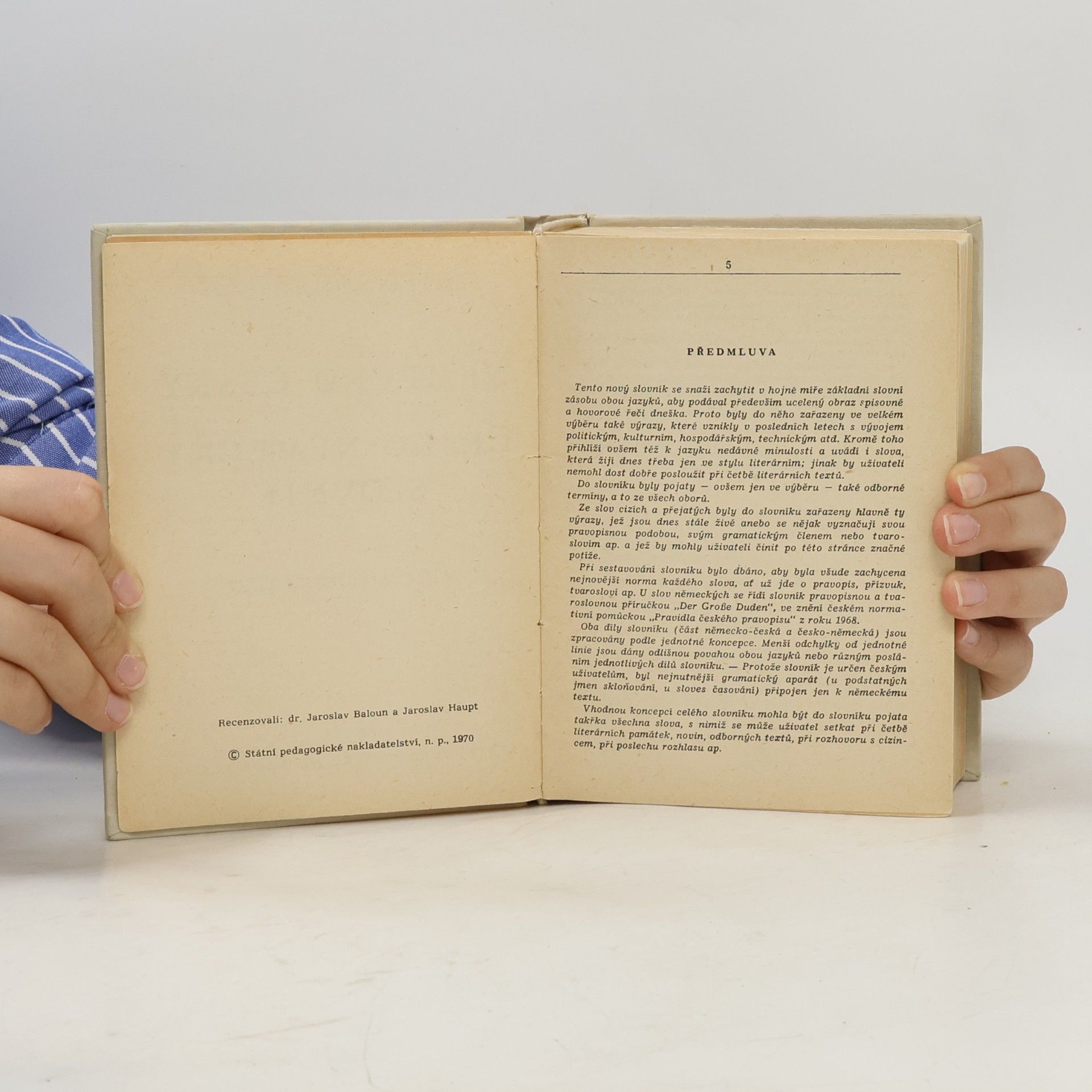 Various authors Německo-český, česko-německý slovník. Část německo-česká