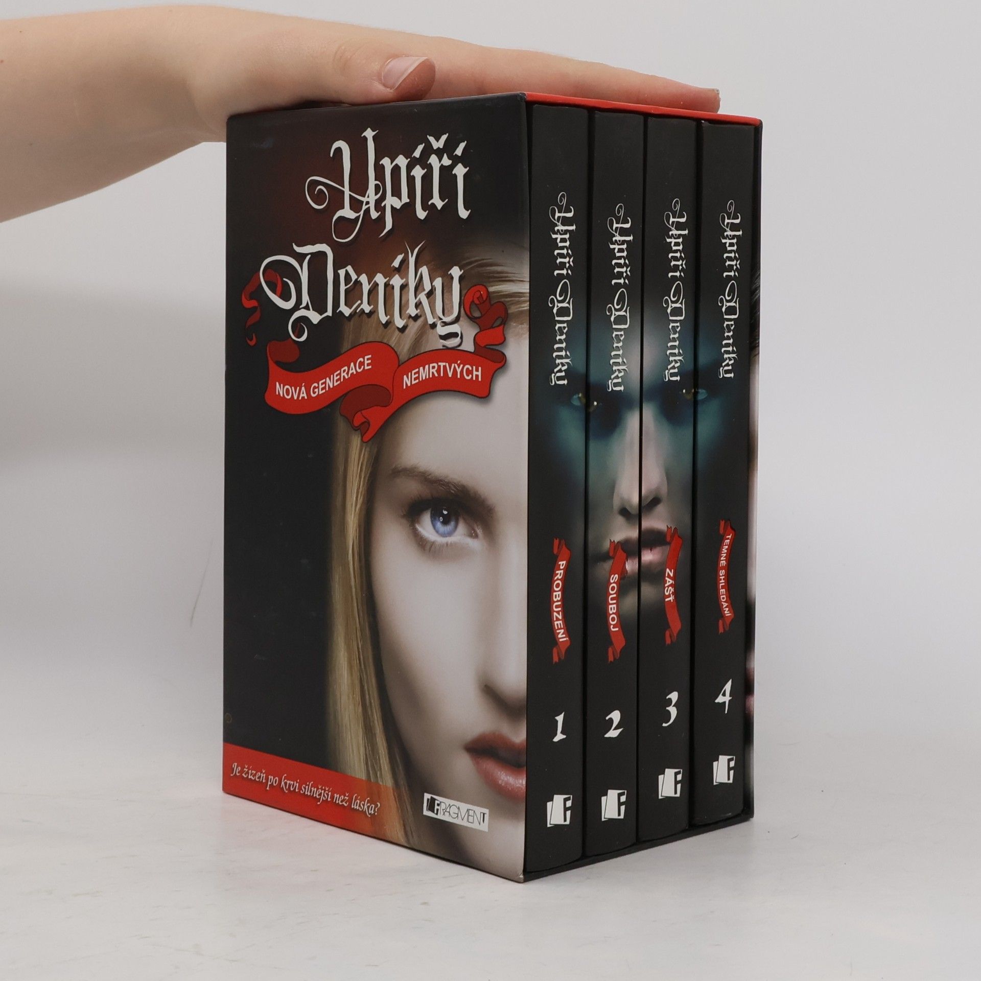 Lisa Jane Smith Upíří deníky 1-4