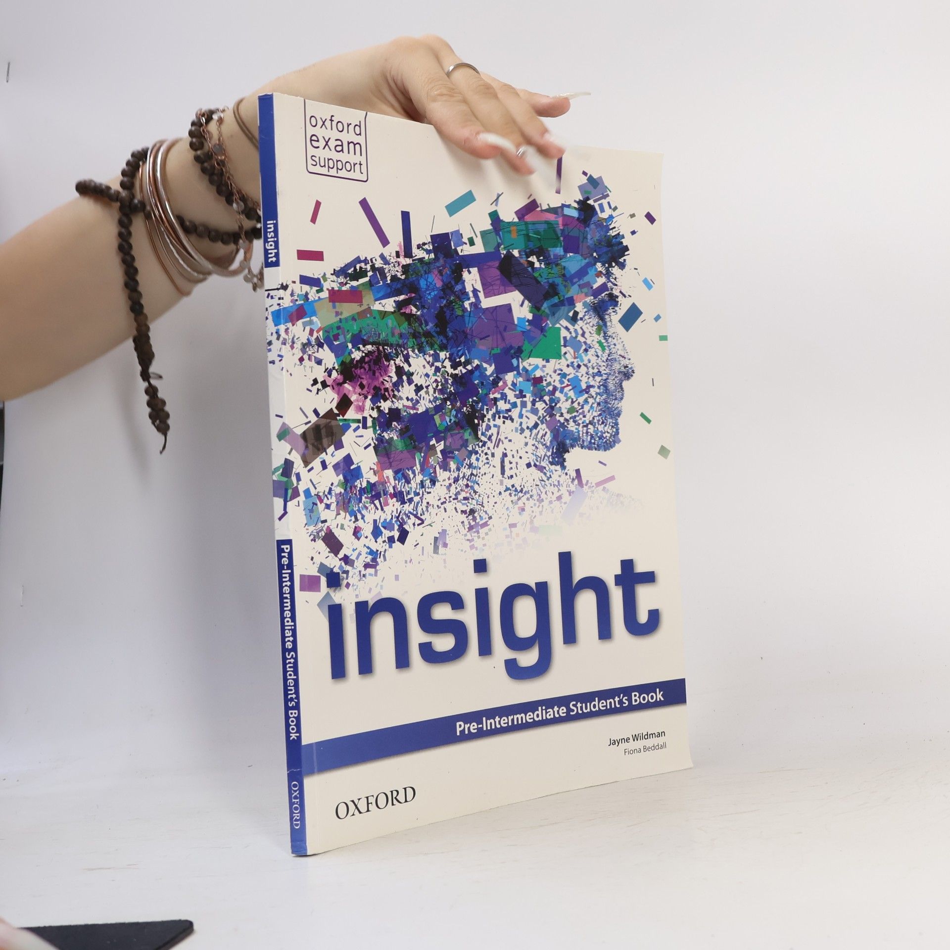 Jayne Wildman Insight Pre-intermediate Student´s Book