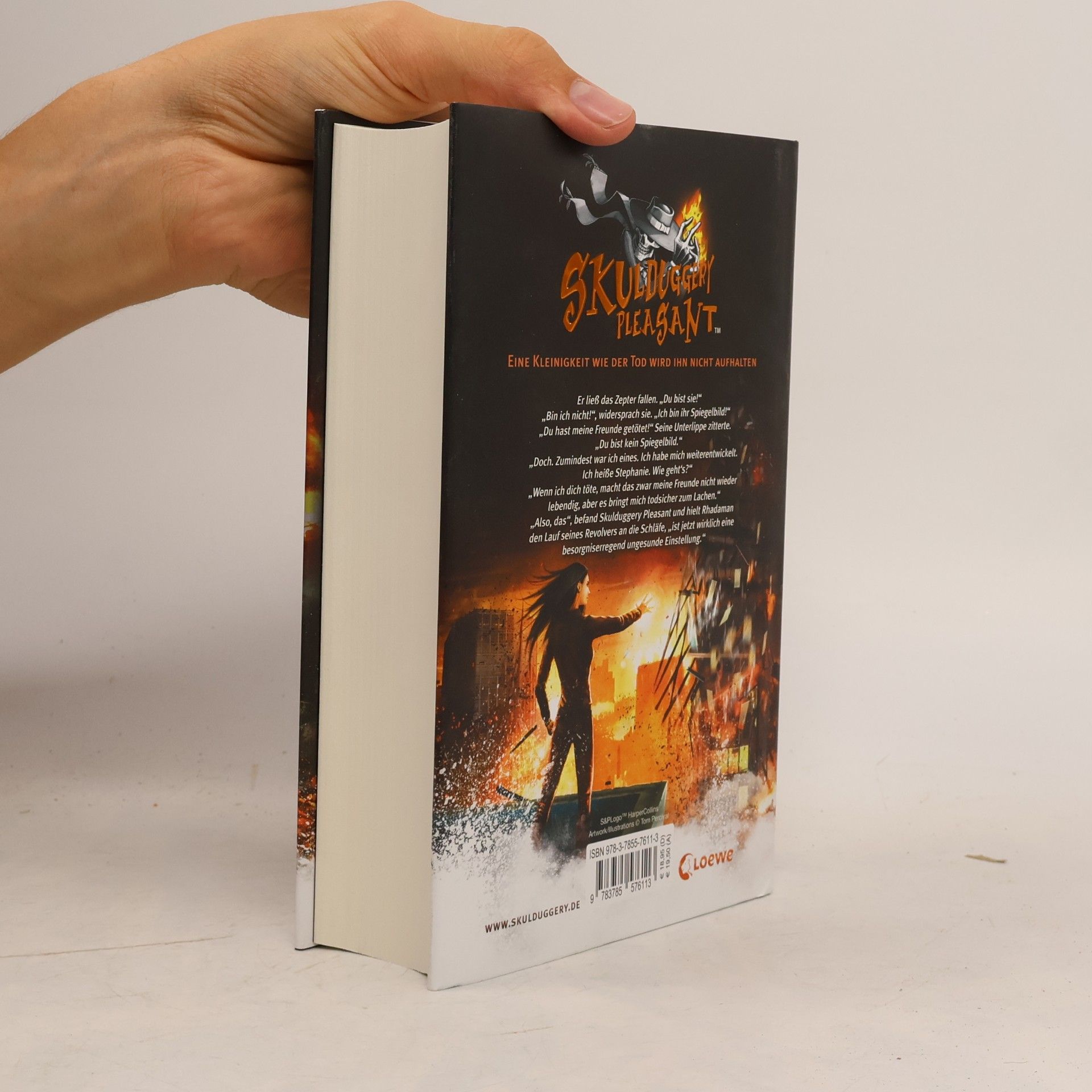 Derek Landy Skulduggery Pleasant 9