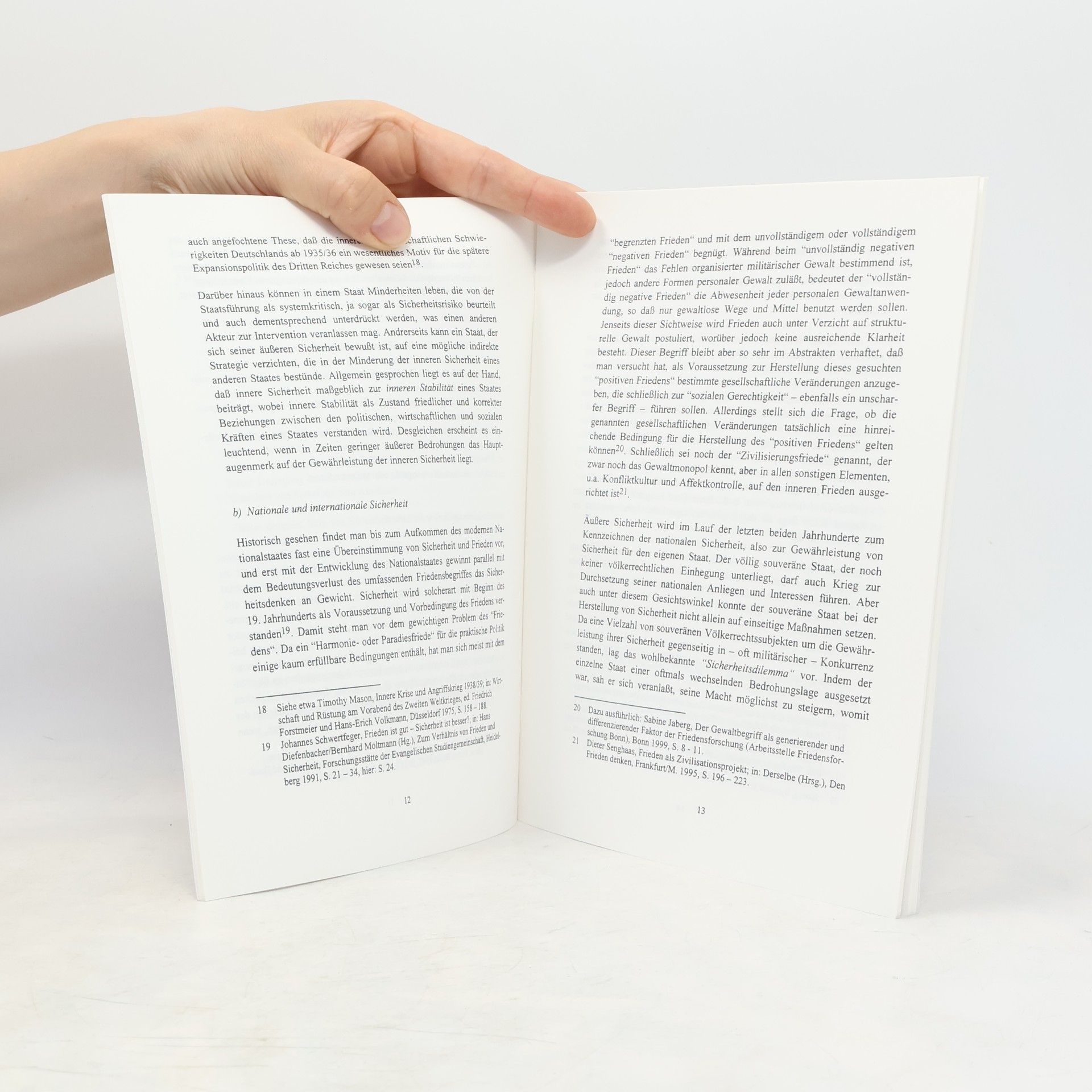 Heinz Magenheimer Studien und Berichte: Schriftenreihe der Landesverteidigungsakademie Wien - 2/2001: Comprehensive Security