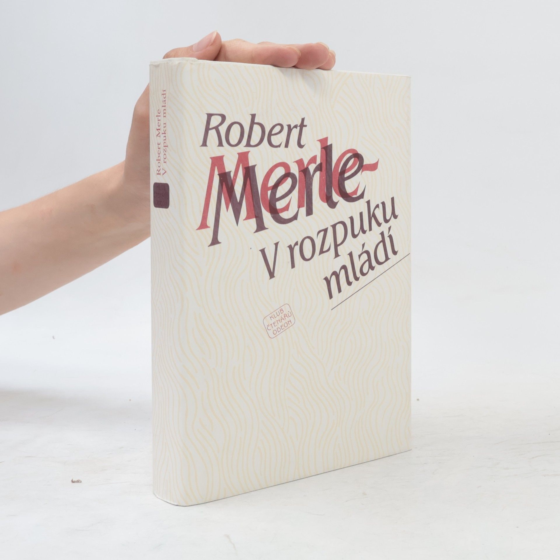 Robert Merle V rozpuku mládí