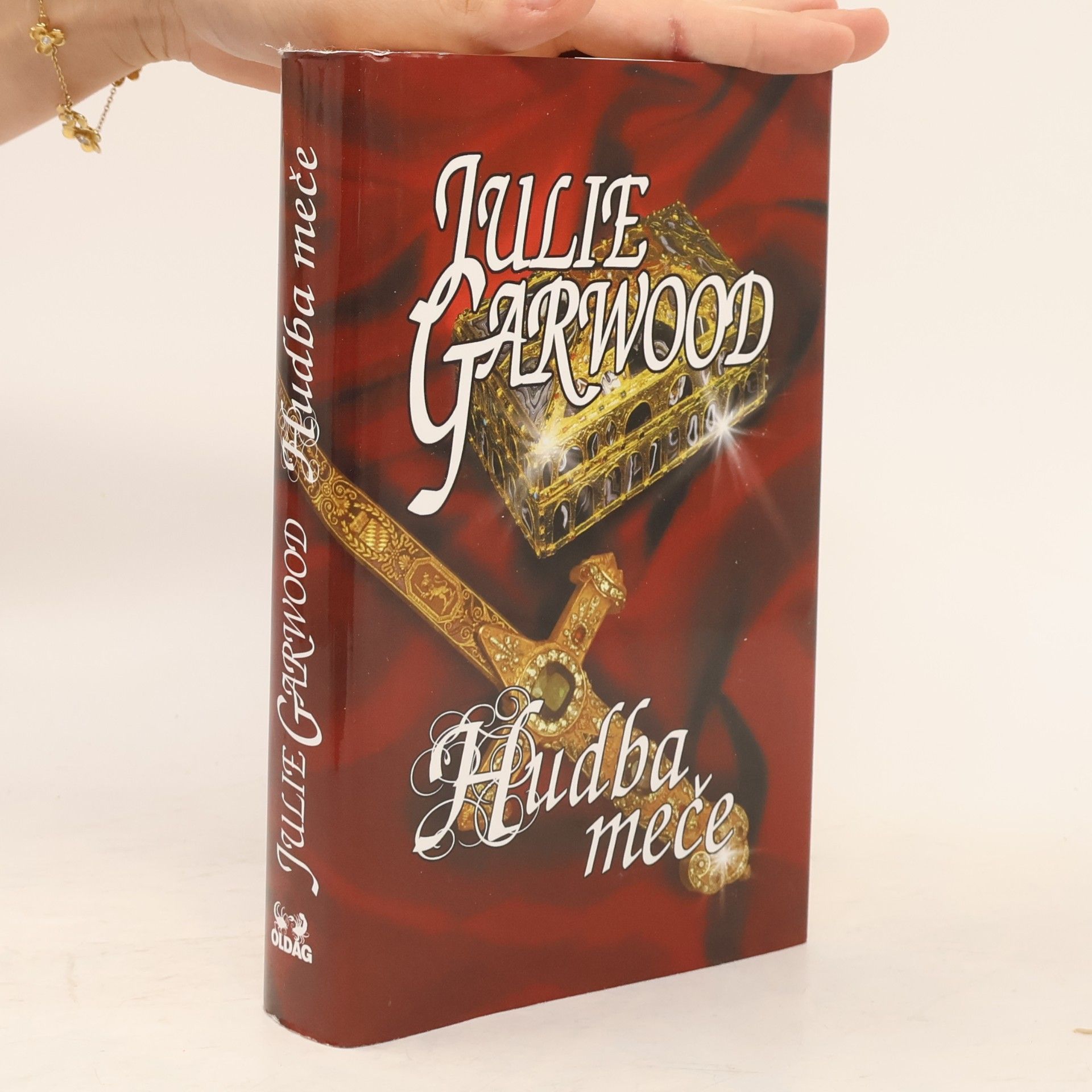 Julie Garwood Hudba meče