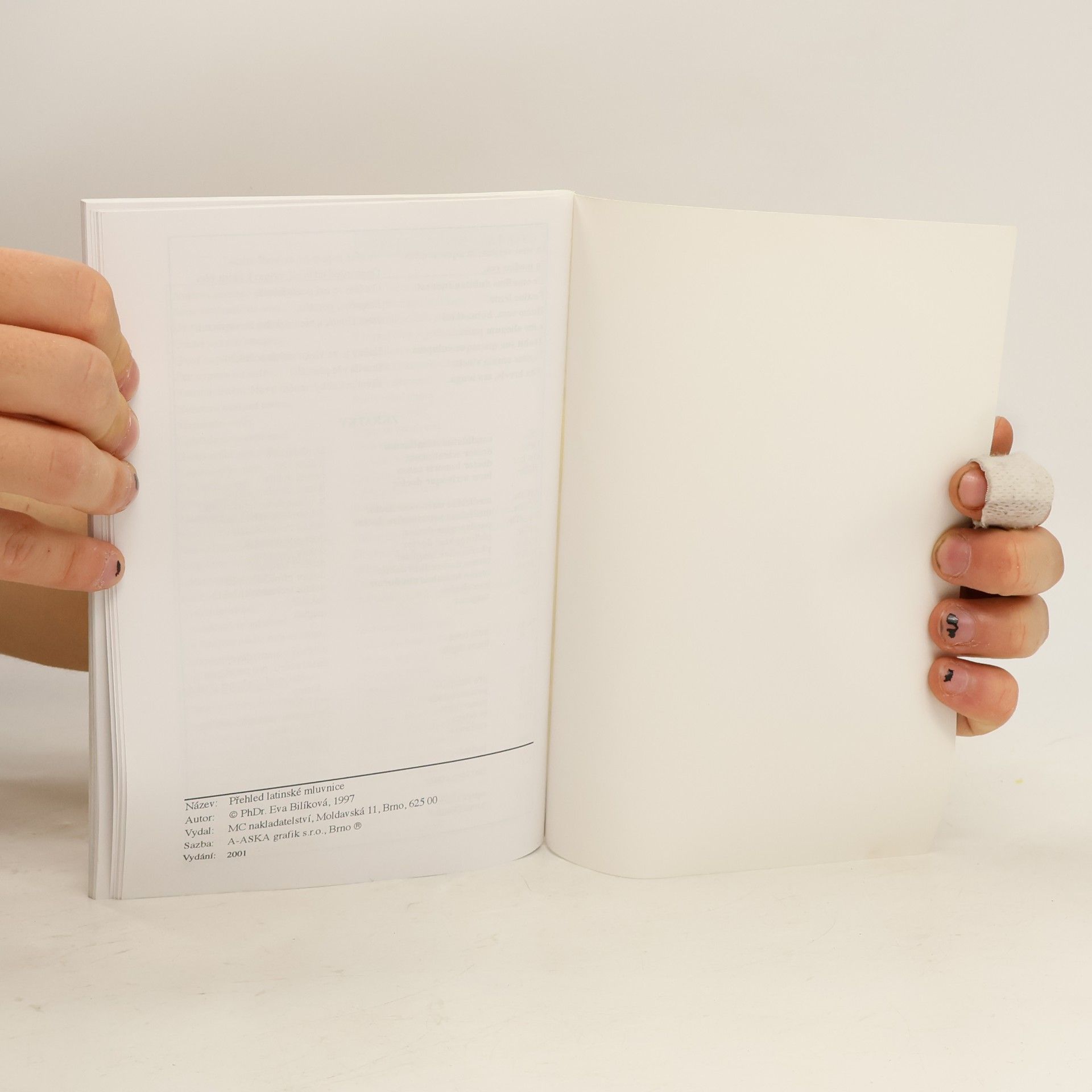 Various authors Přehled latinské mluvnice