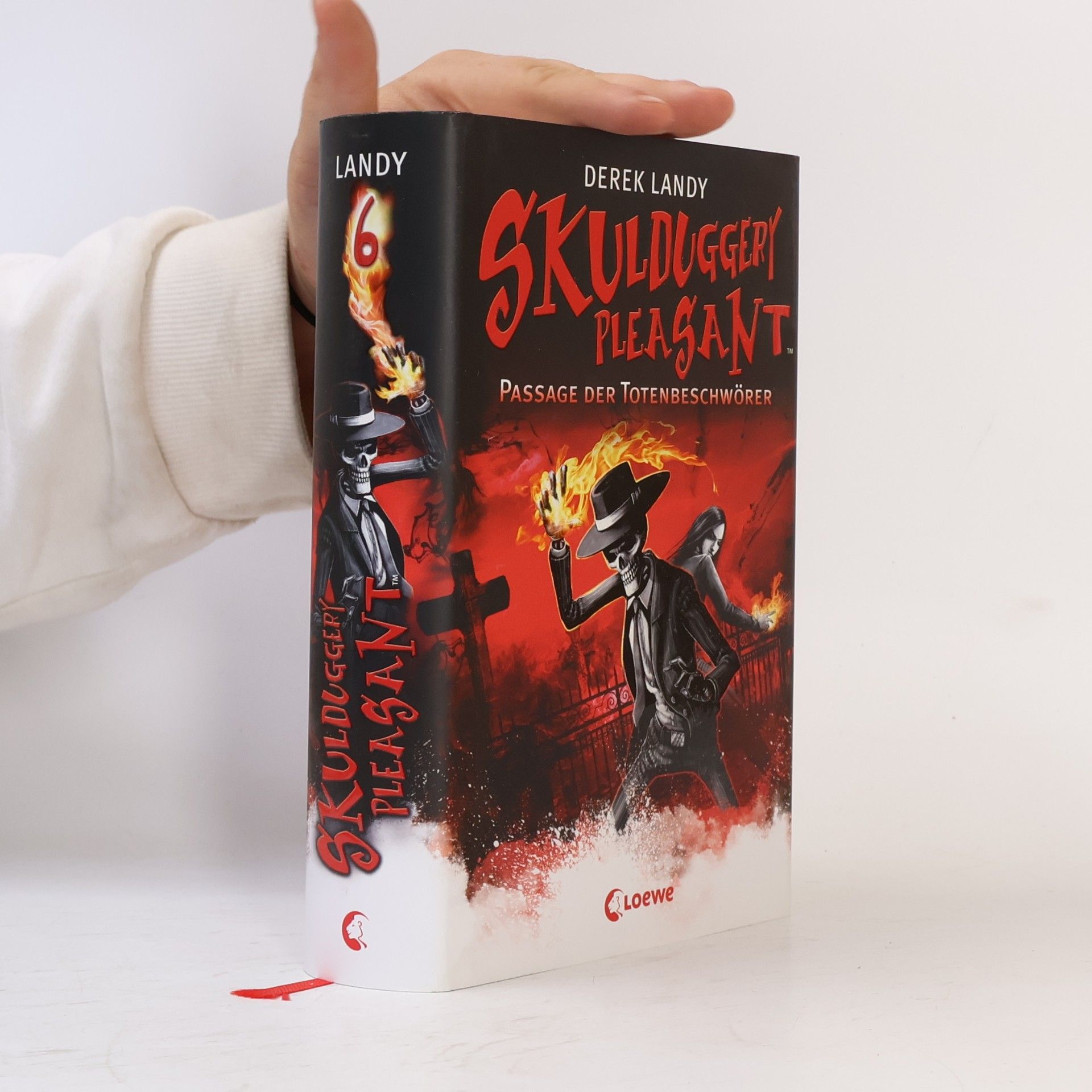 Derek Landy Skulduggery Pleasant 6