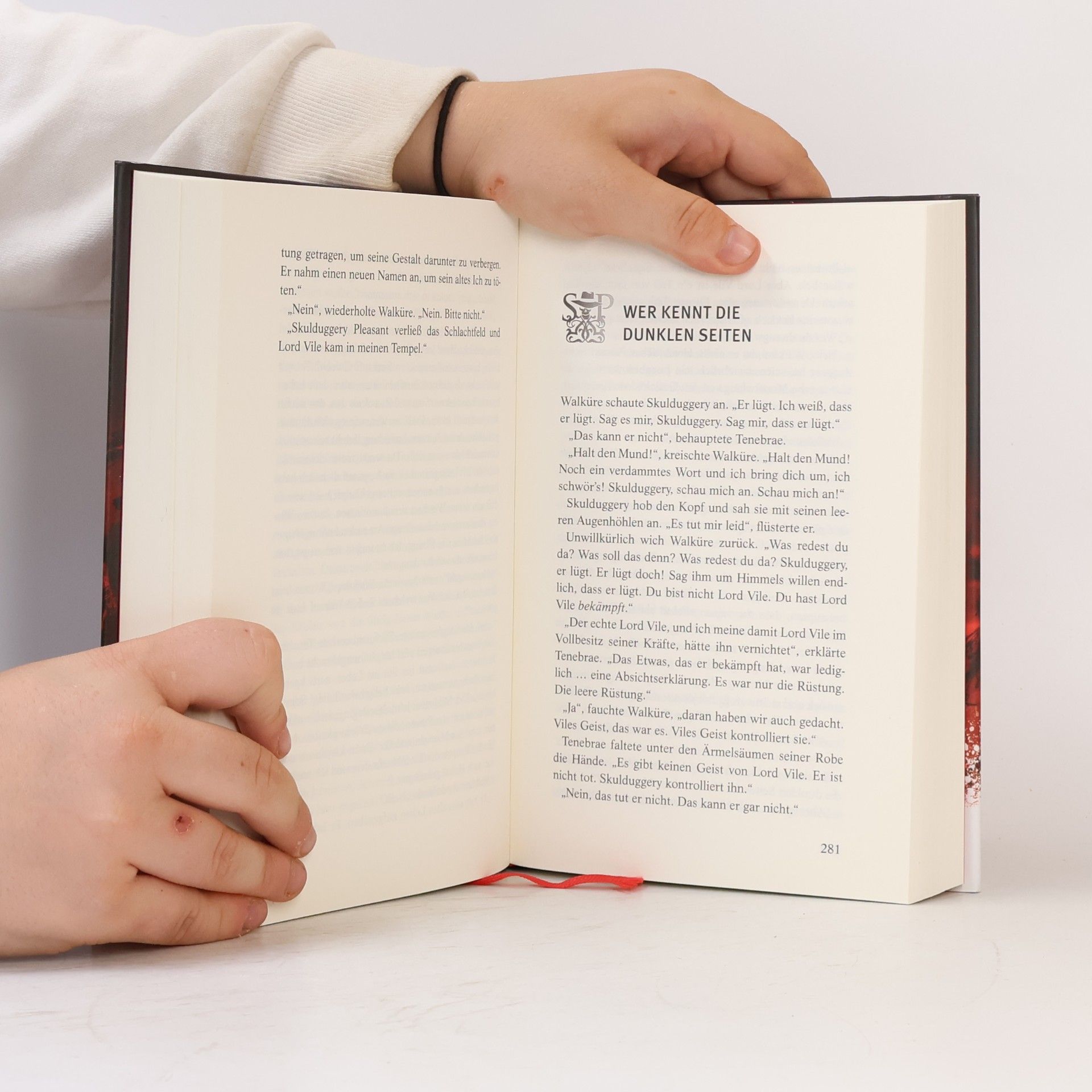 Derek Landy Skulduggery Pleasant 6