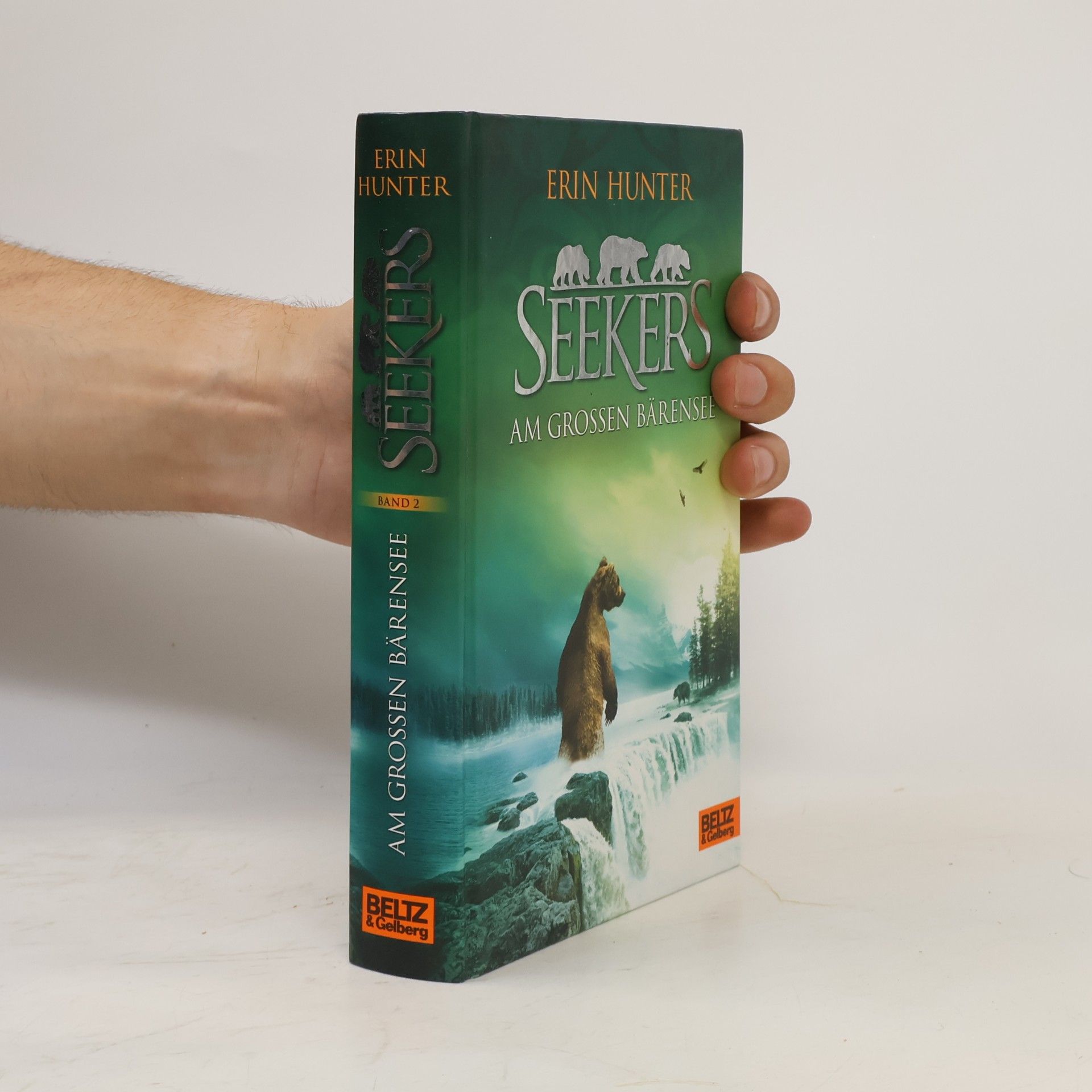 Erin Hunter Seekers
