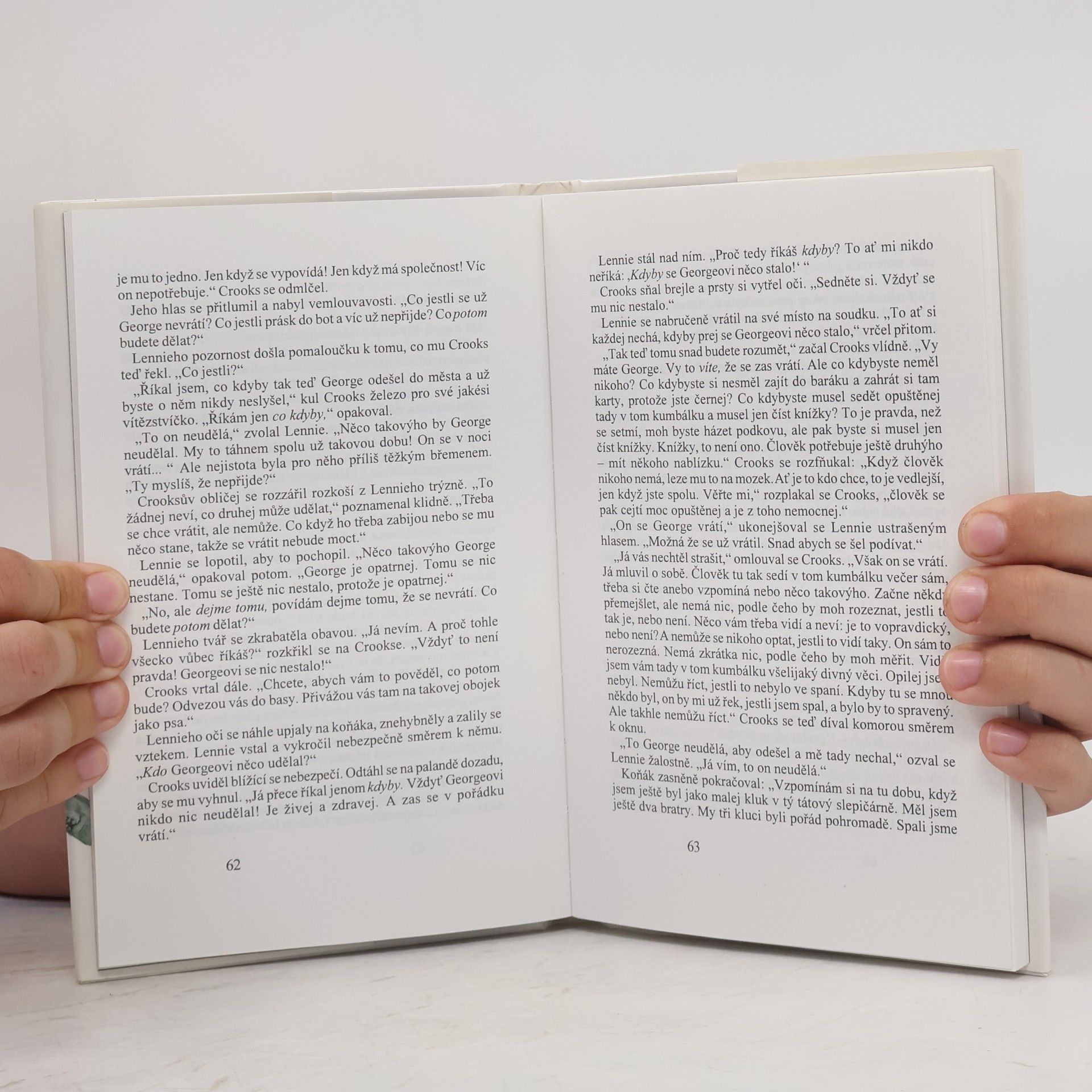 John Steinbeck O myších a lidech. Plameny zářivé