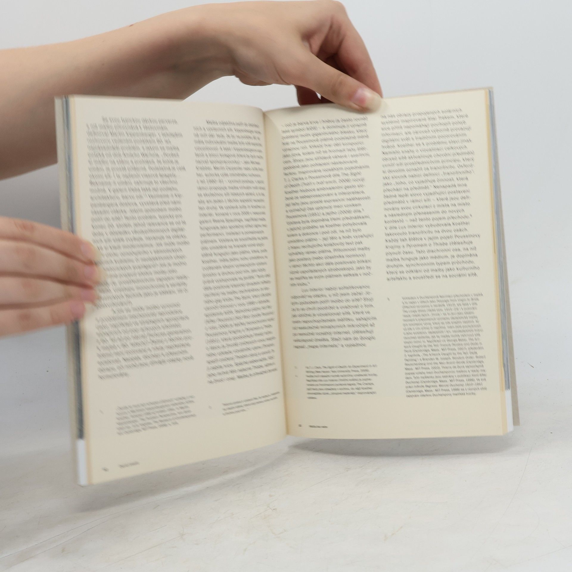 Eva Skopalová Dolby 307 - Katalog Ateliéru malby UMPRUM 2010–2017