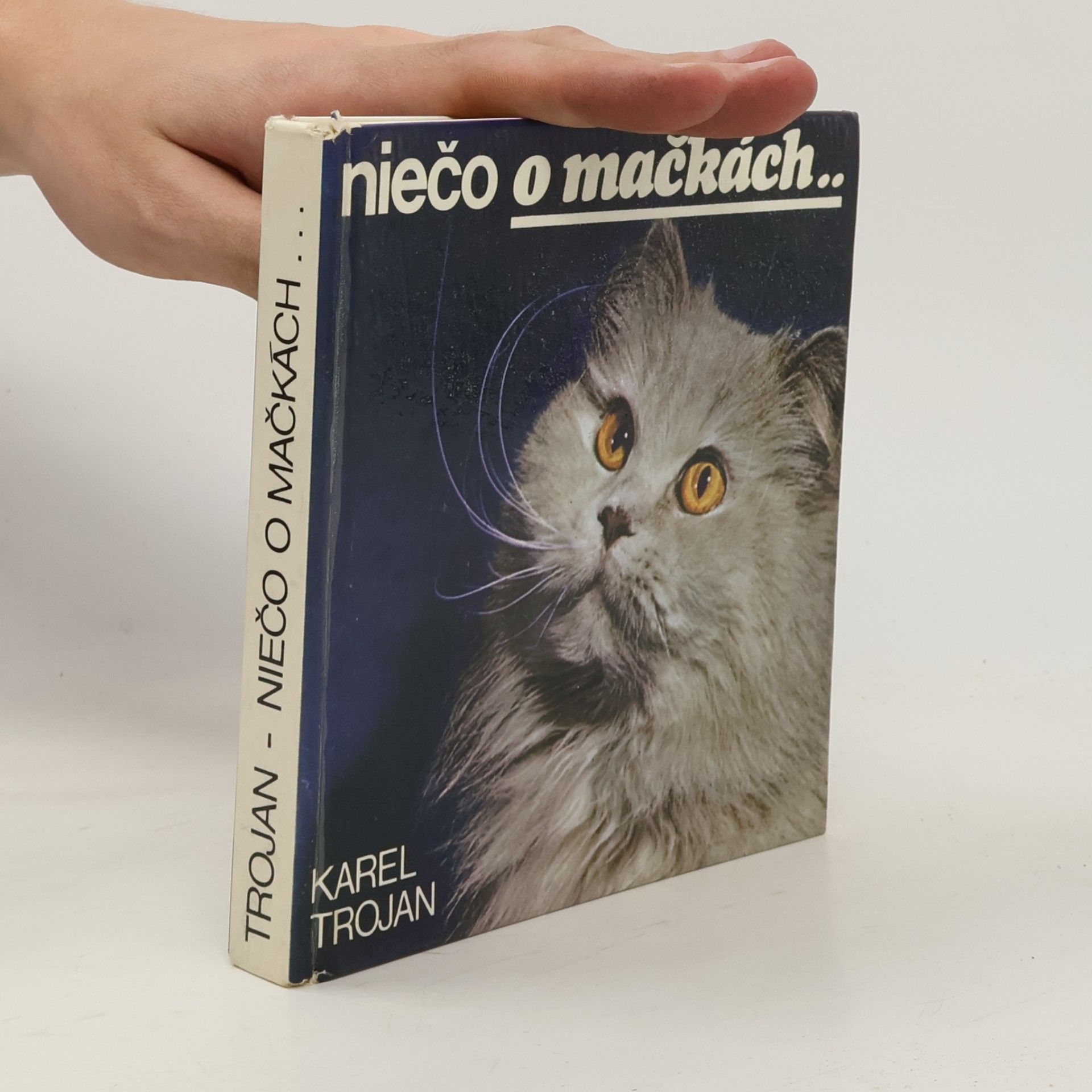 Karel Trojan Niečo o mačkách