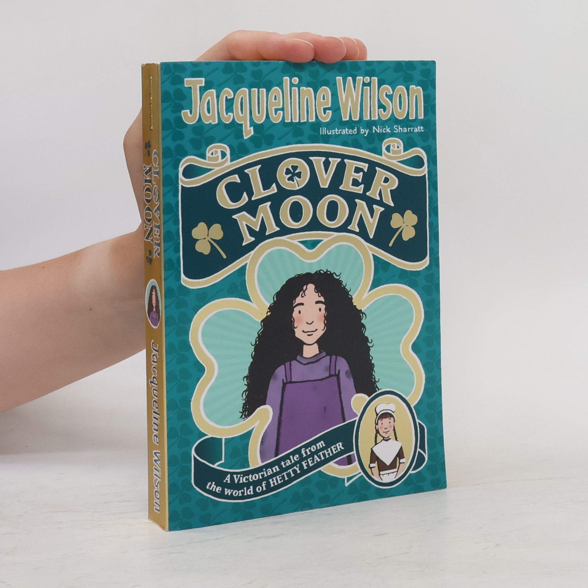 Jacqueline Wilson Clover Moon