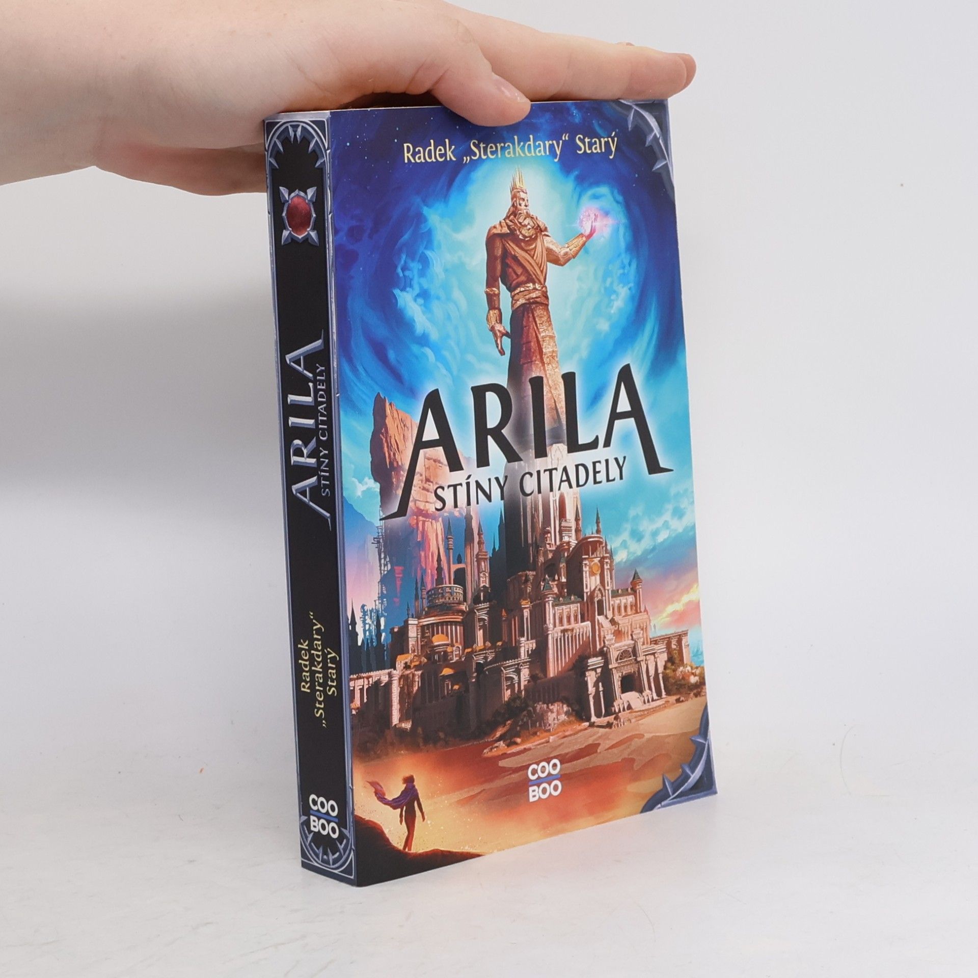 Radek Starý Arila. Stíny citadely