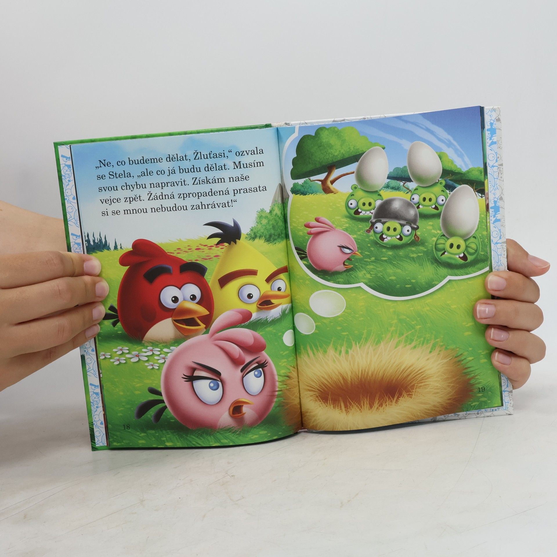 Richard Dungworth Angry birds. Stella a vajíčkový strom