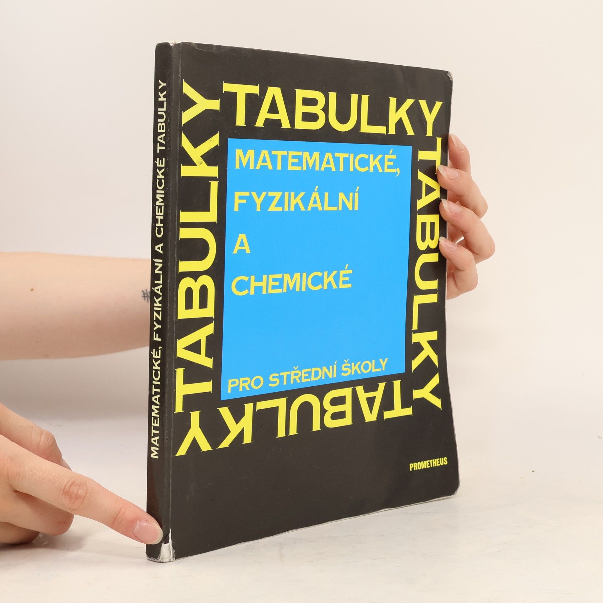 Jiří Mikulčák Matematické, fyzikální a chemické tabulky pro střední školy