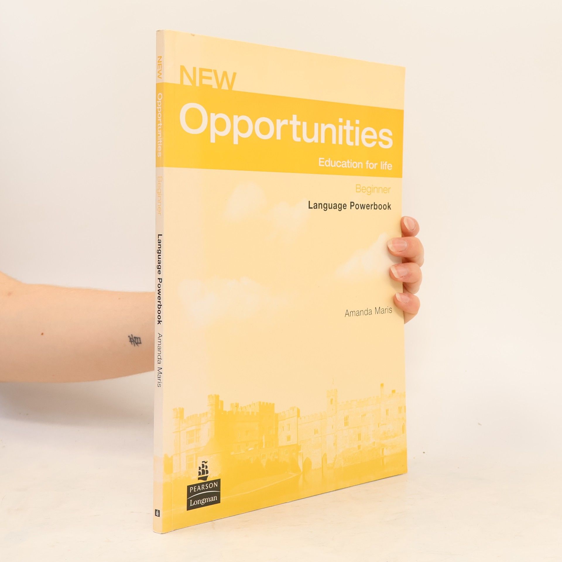 Amanda Maris New Opportunities: Beginner: Language Powerbook