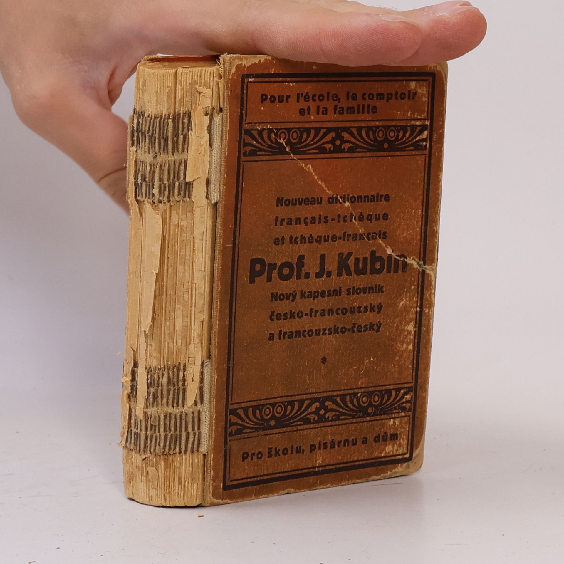 Josef Kubín Nový kapesní slovník česko-francouzský a francouzsko-český