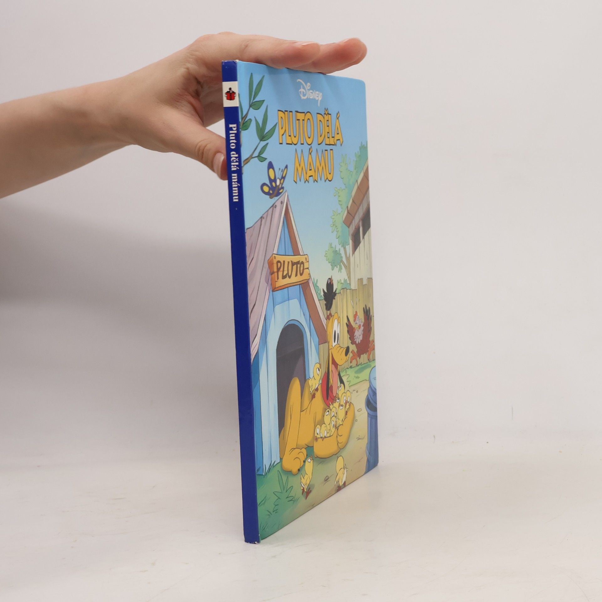 Walt Disney Pluto dělá mámu