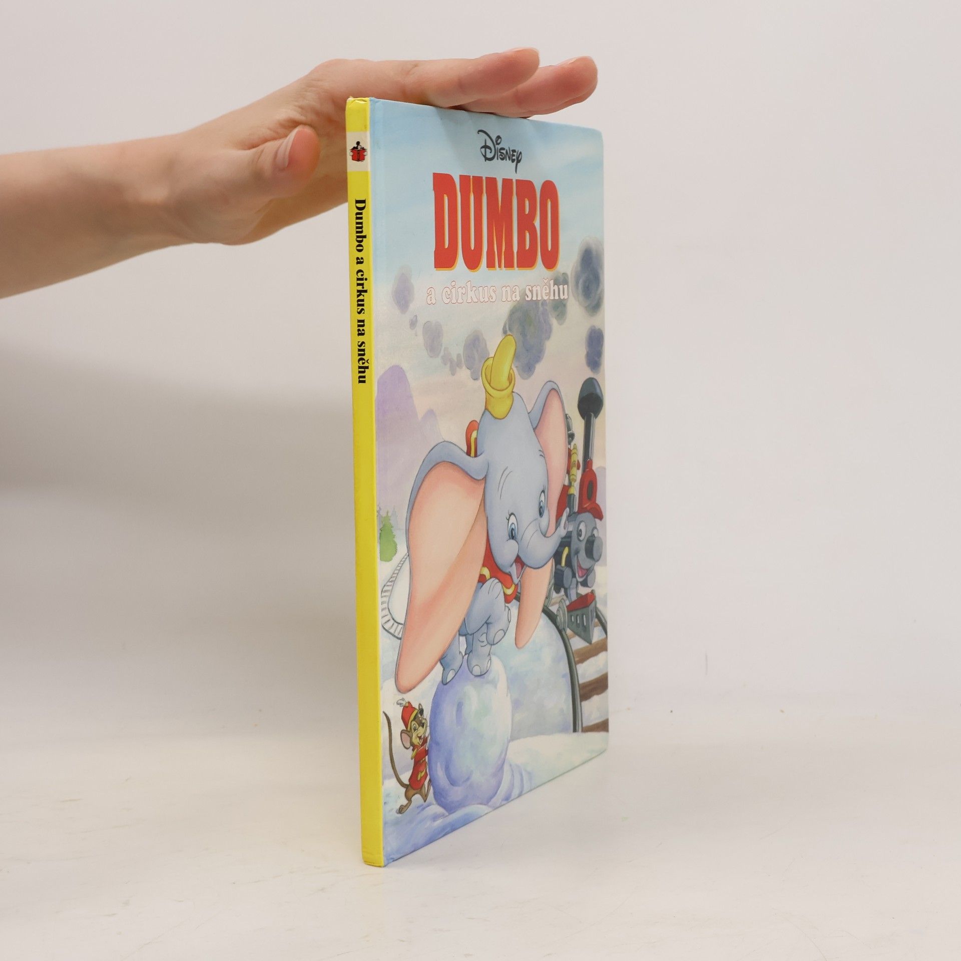 Kolektiv autorů Dumbo a cirkus na sněhu