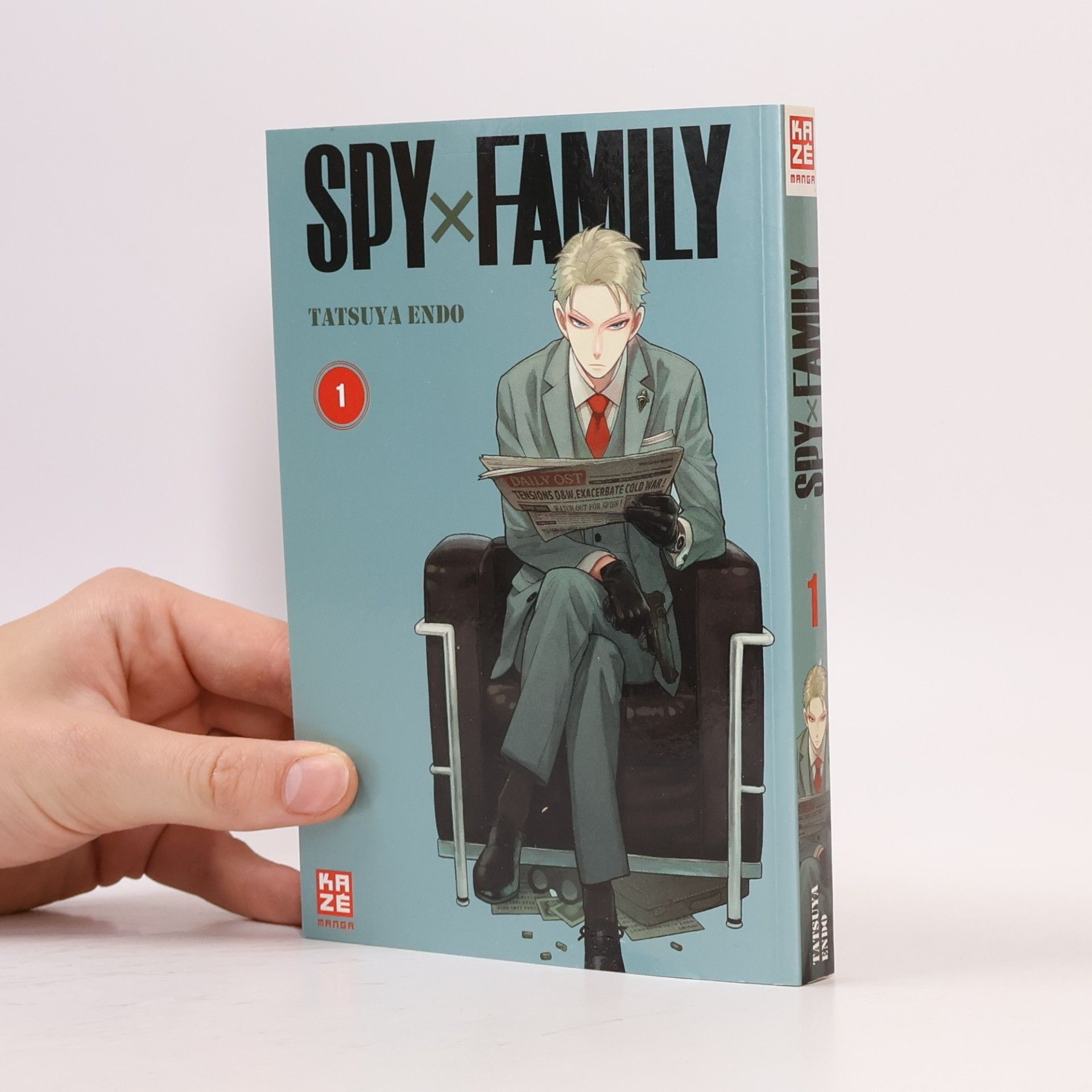 Tacuja Endó Spy x Family 1
