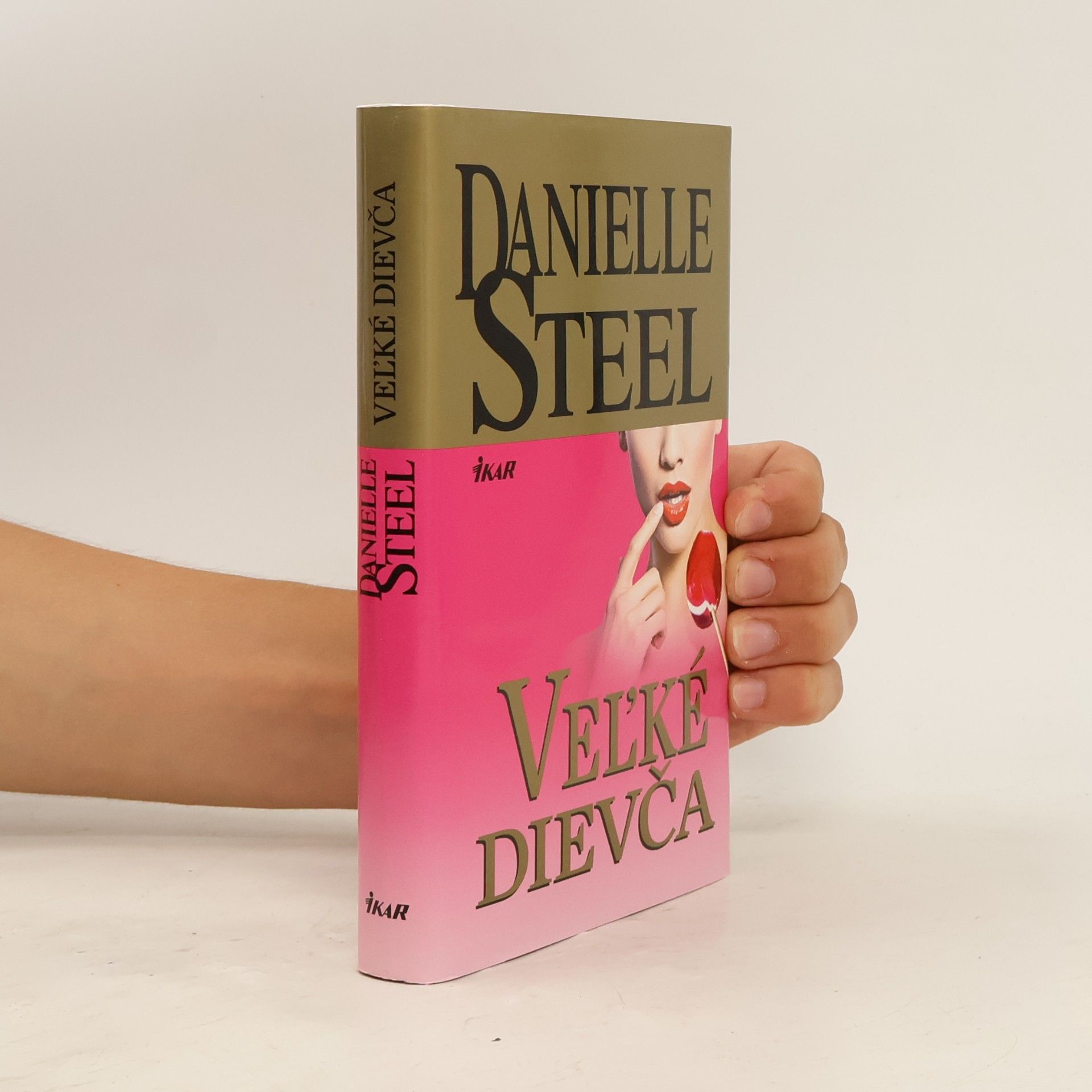 Danielle Steel Veľké dievča