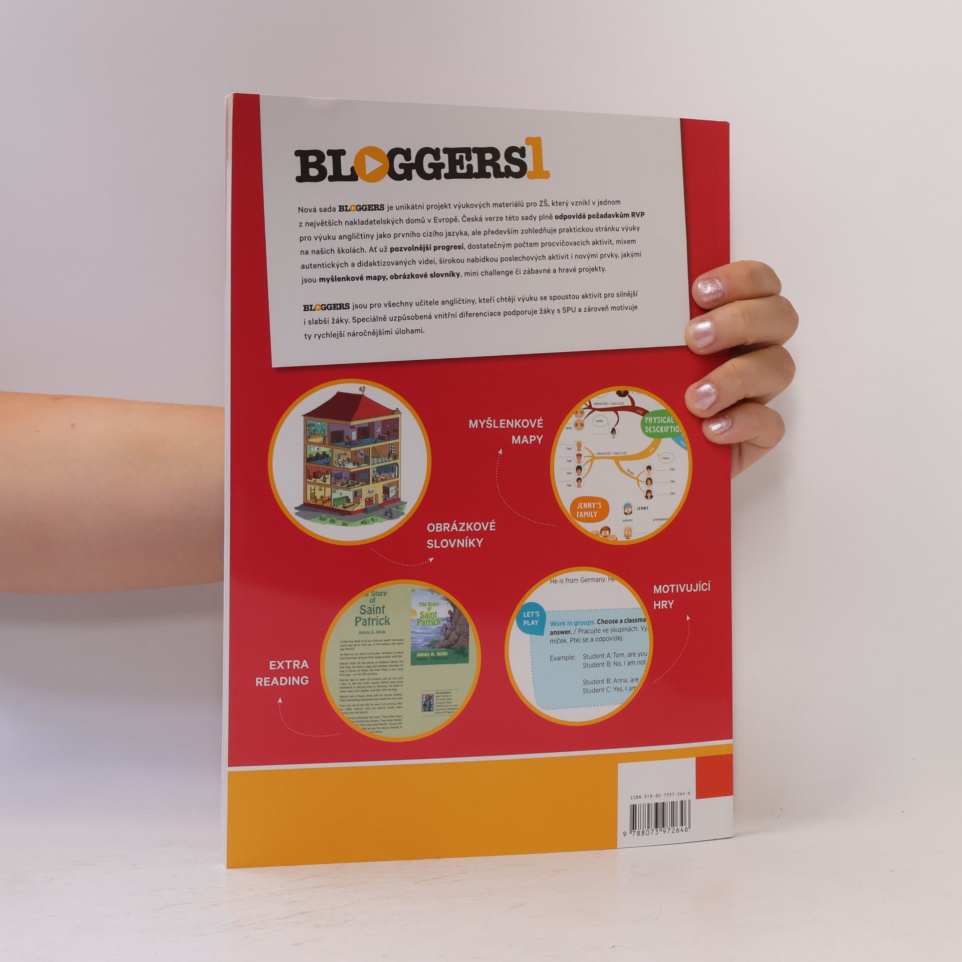 Kolektiv autorů Bloggers 1. Connected with the World of English