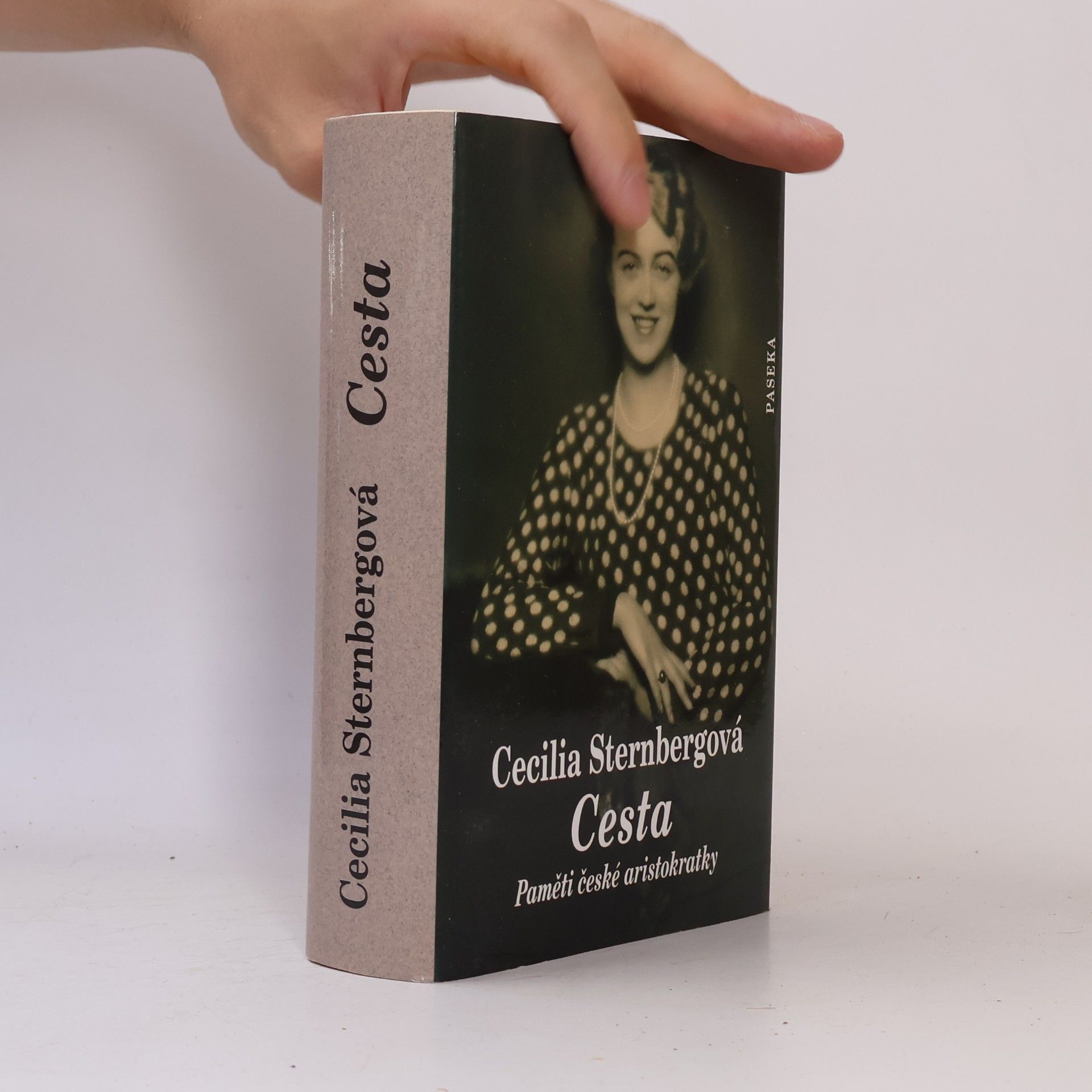 Cecilia Sternberg Cesta: Paměti české aristokratky
