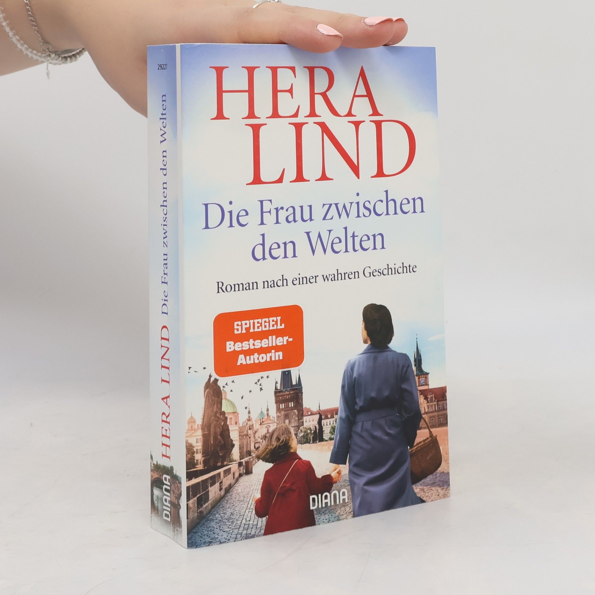 Hera Lind Die Frau zwischen den Welten