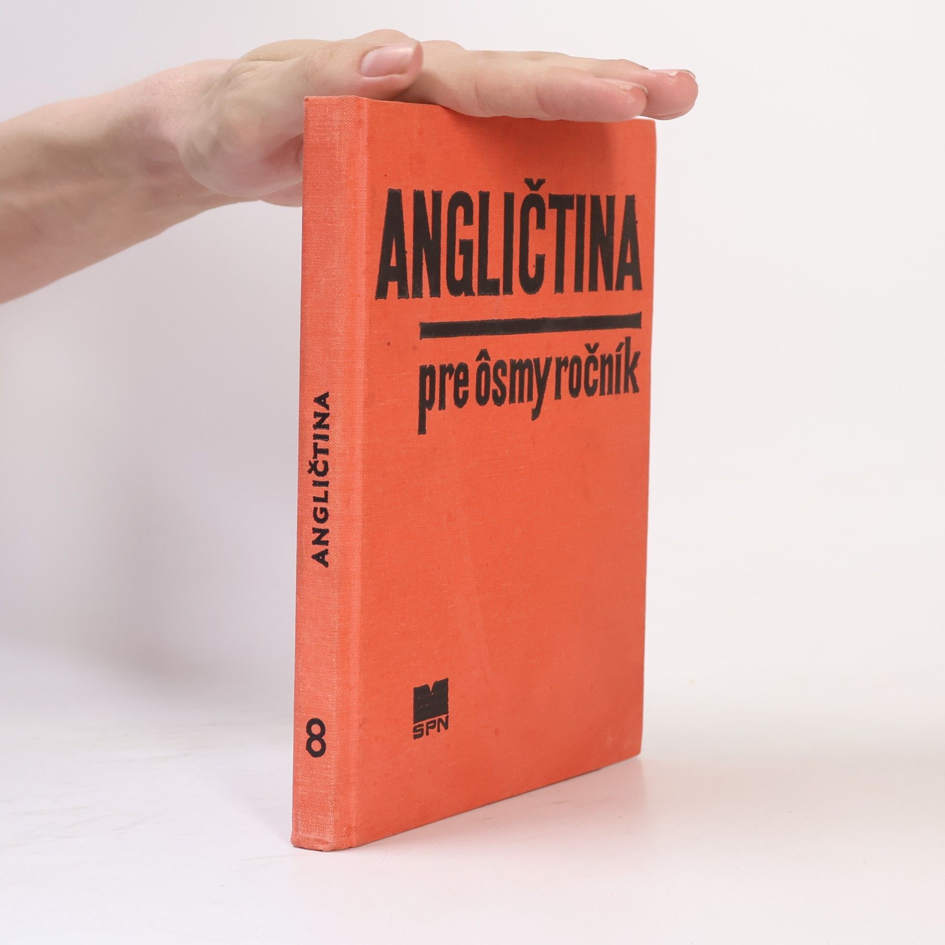 Julie Kubíčková Angličtina pre 8. ročník základnej devätročnej školy