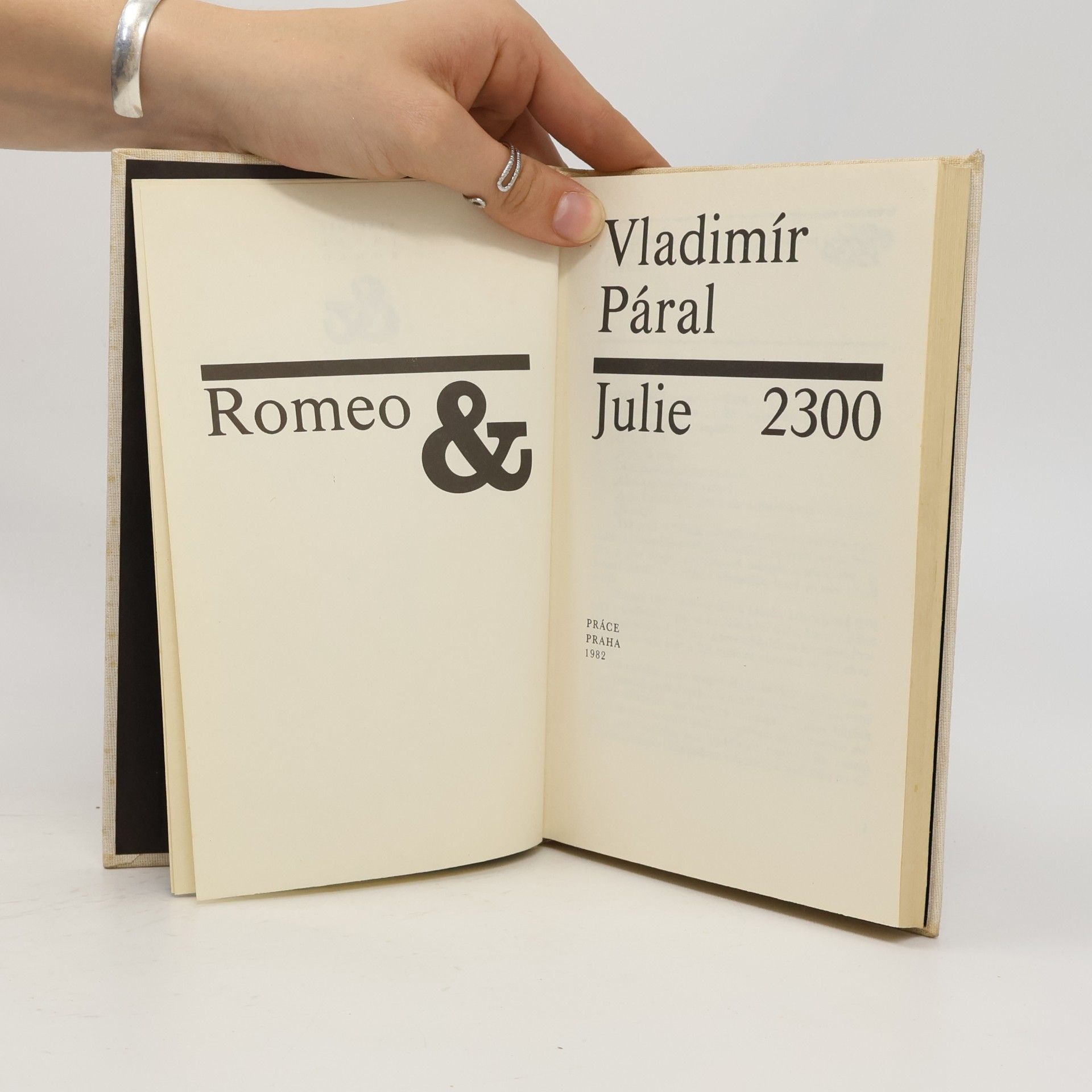 Vladimír Páral Romeo a Julie 2300