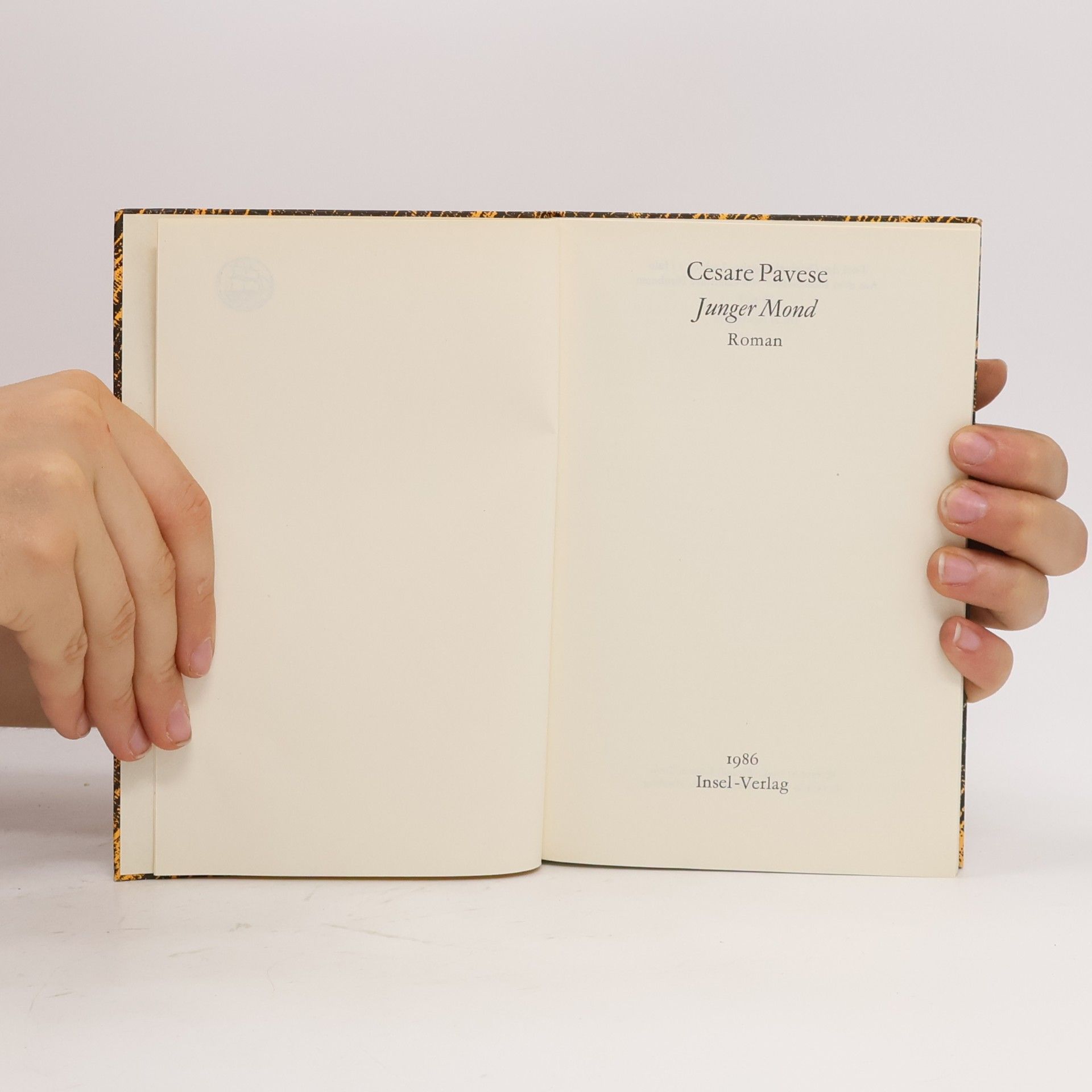 Cesare Pavese Junger Mond