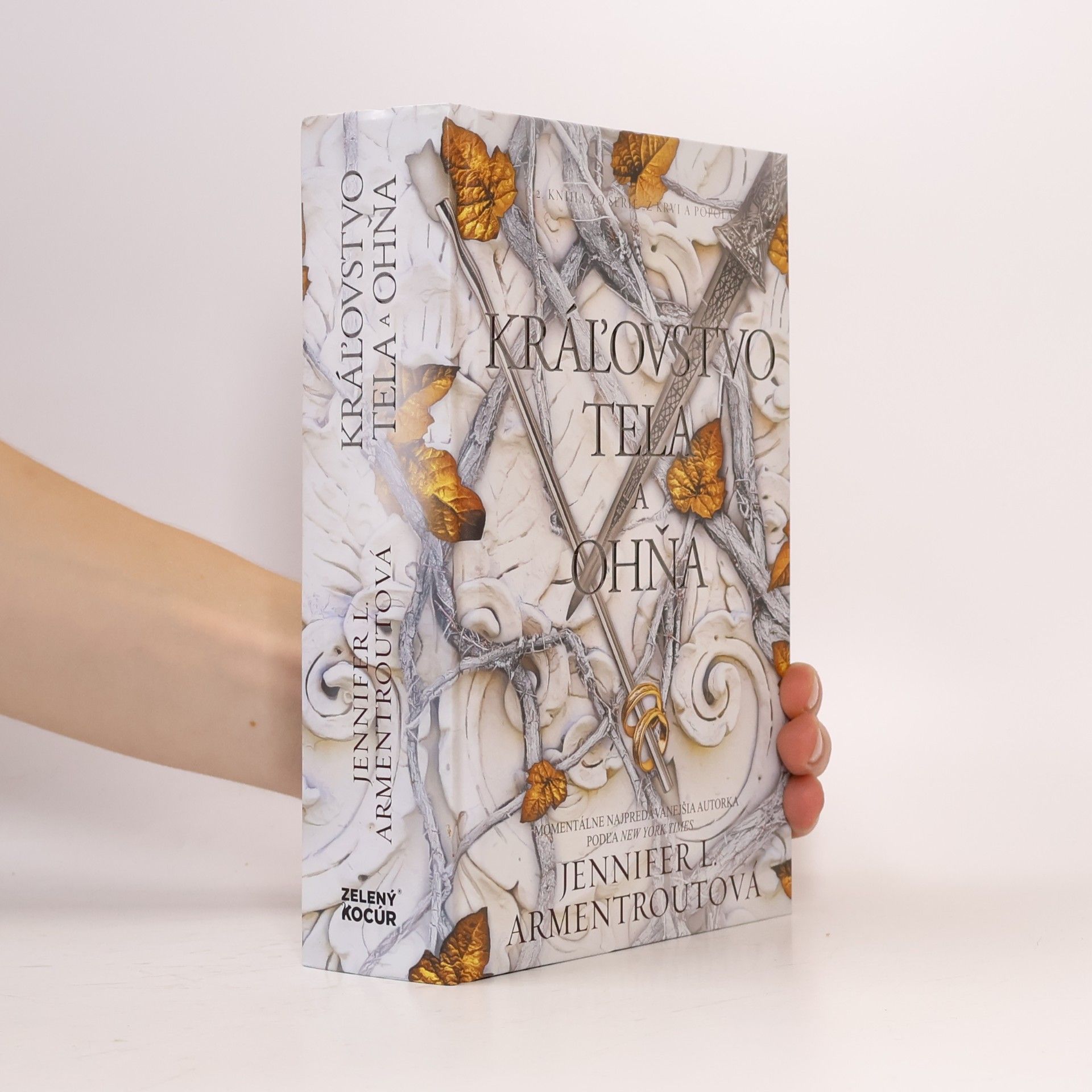 Jennifer Armentrout Král'ovstvo tela a ohňa