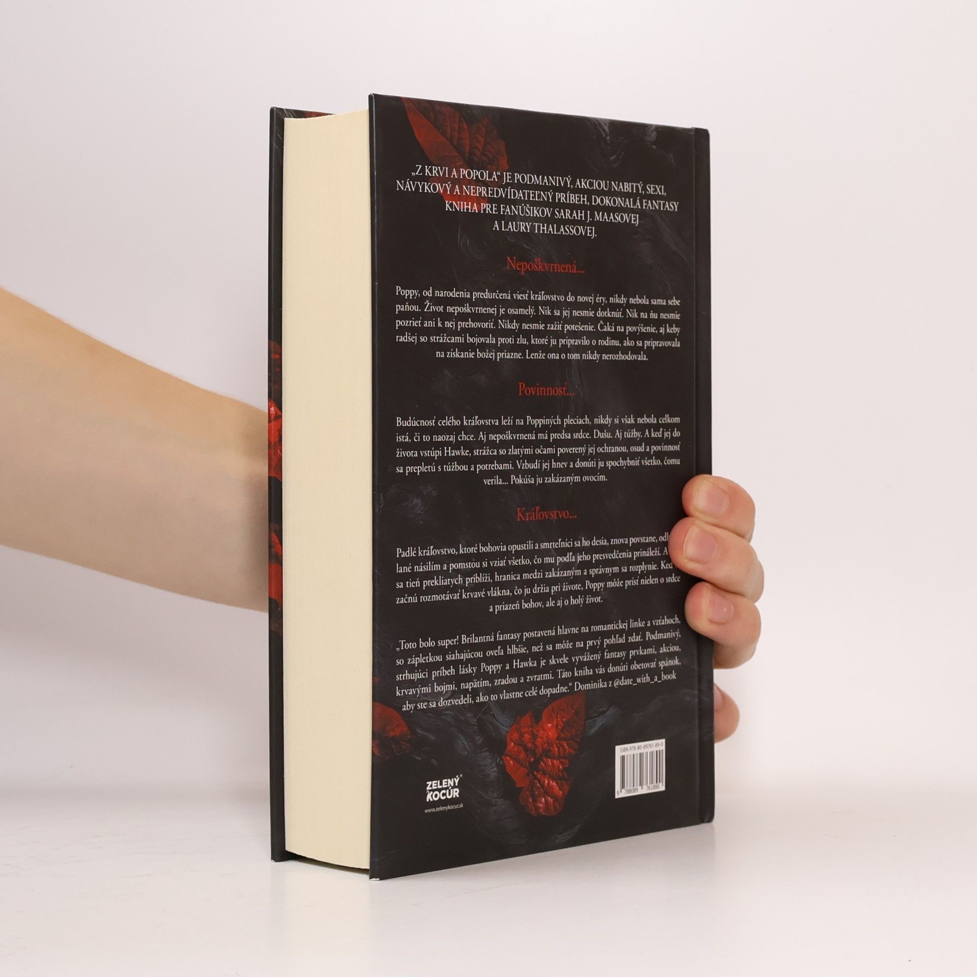 Jennifer L. Armentrout Z krvi popola